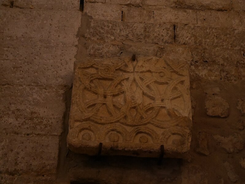 Église Saint-Véran de Fontaine-de-Vaucluse