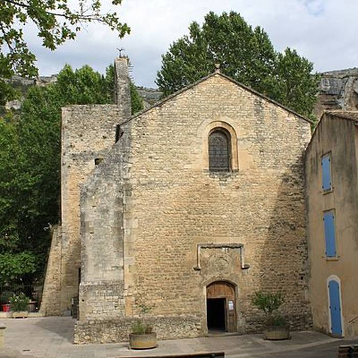 Photo de Église Saint-Véran de Fontaine-de-Vaucluse
