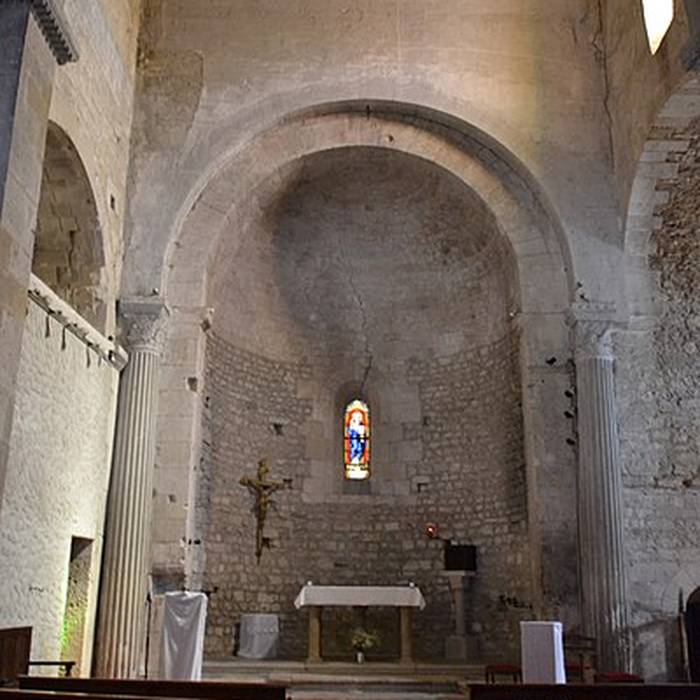 Photo de Église Saint-Véran de Fontaine-de-Vaucluse