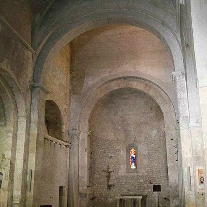 Photo de Église Saint-Véran de Fontaine-de-Vaucluse