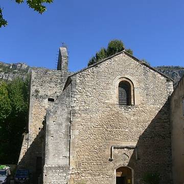 Église Saint-Véran de Fontaine-de-Vaucluse