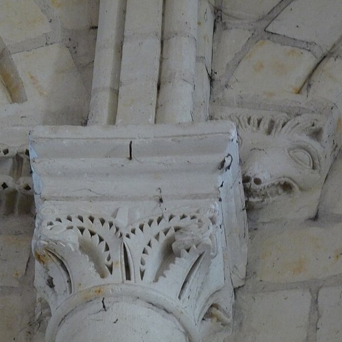 Photo de Église Saint-Vétérin de Gennes