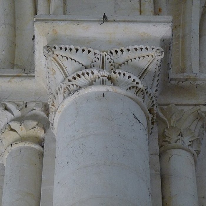 Photo de Église Saint-Vétérin de Gennes