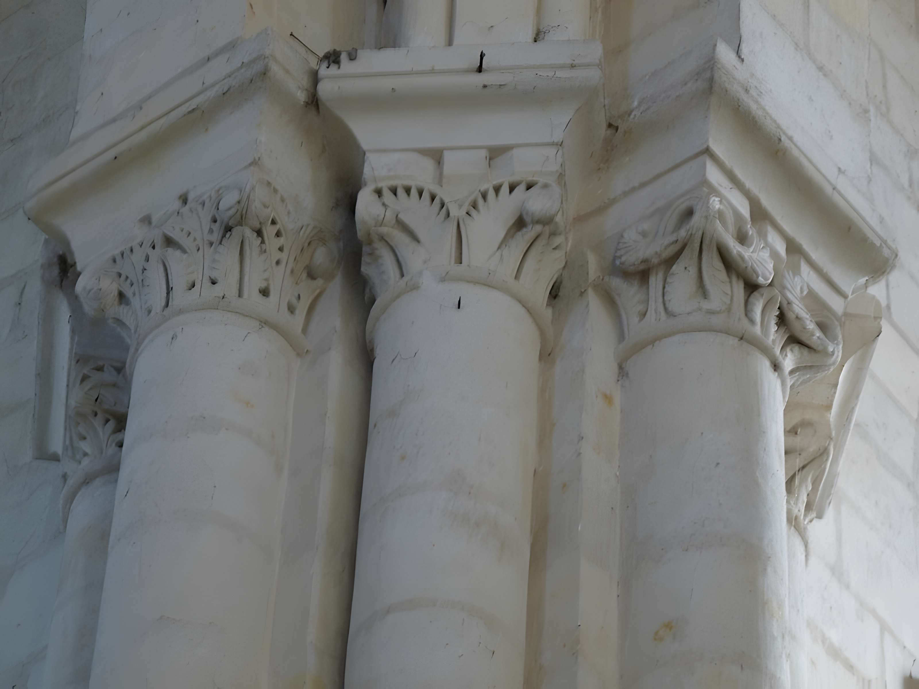 Église Saint-Vétérin de Gennes