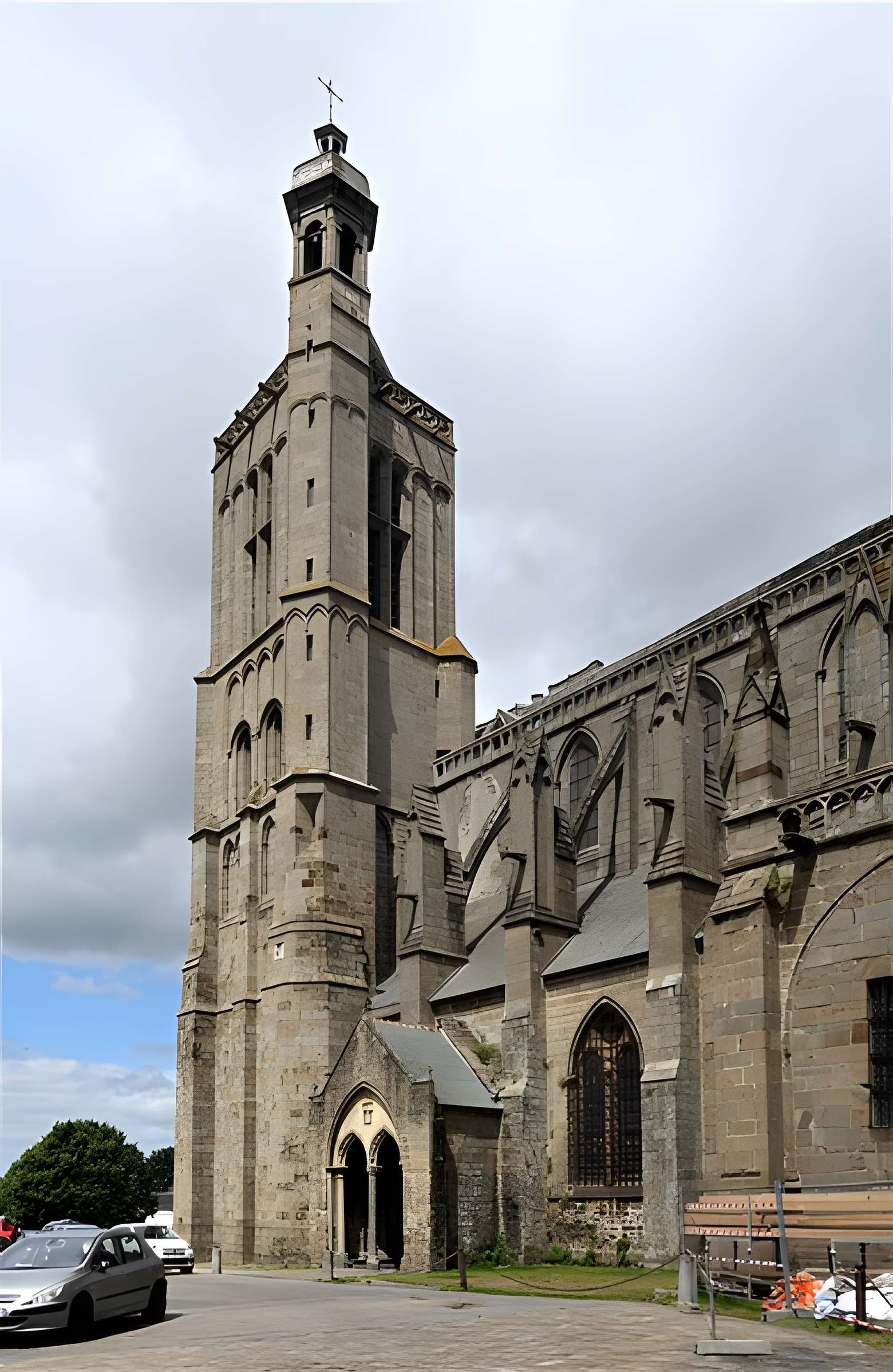 Cathédrale Saint-Samson de Dol-de-Bretagne