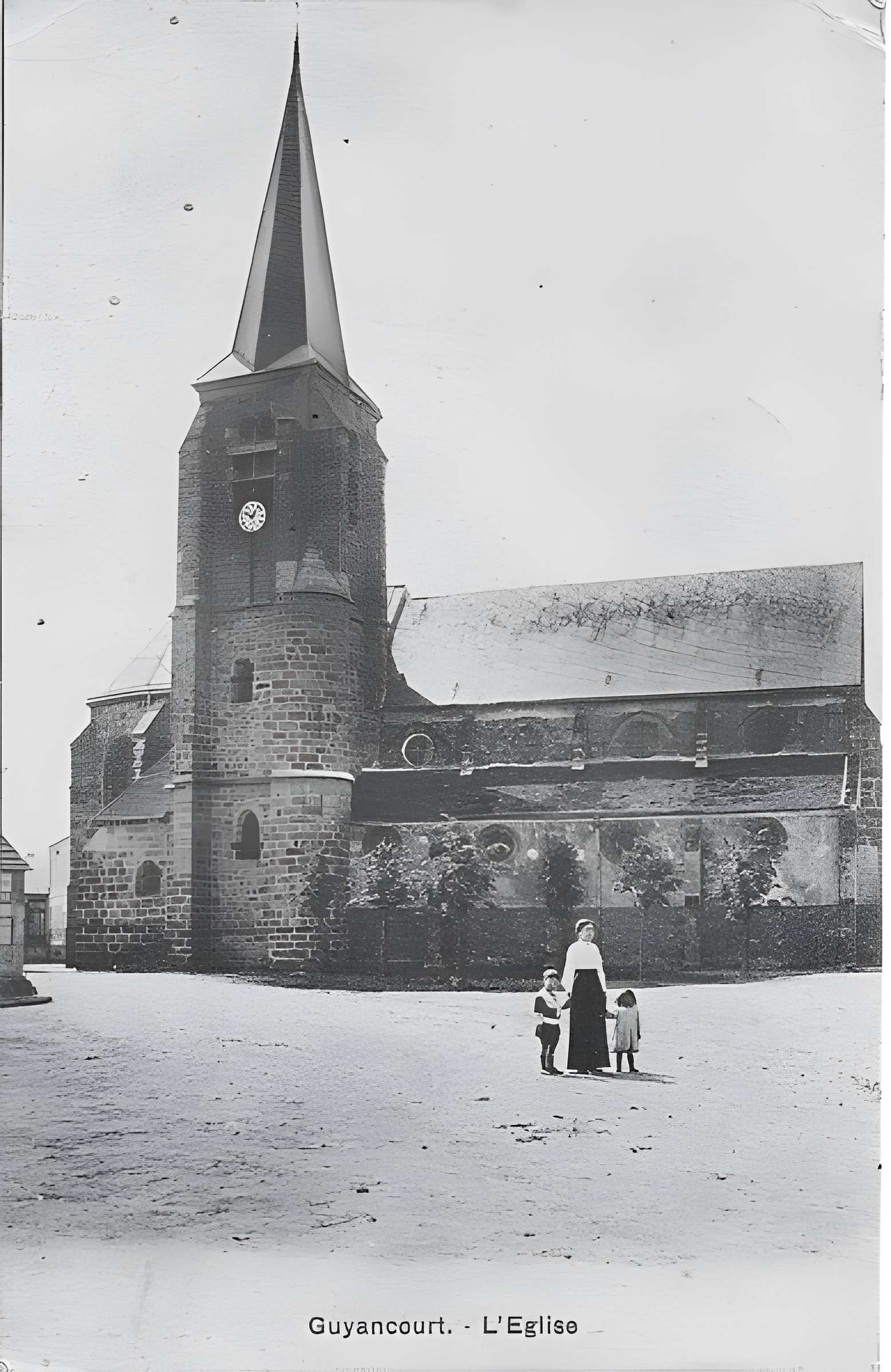 Église Saint-Victor de Guyancourt