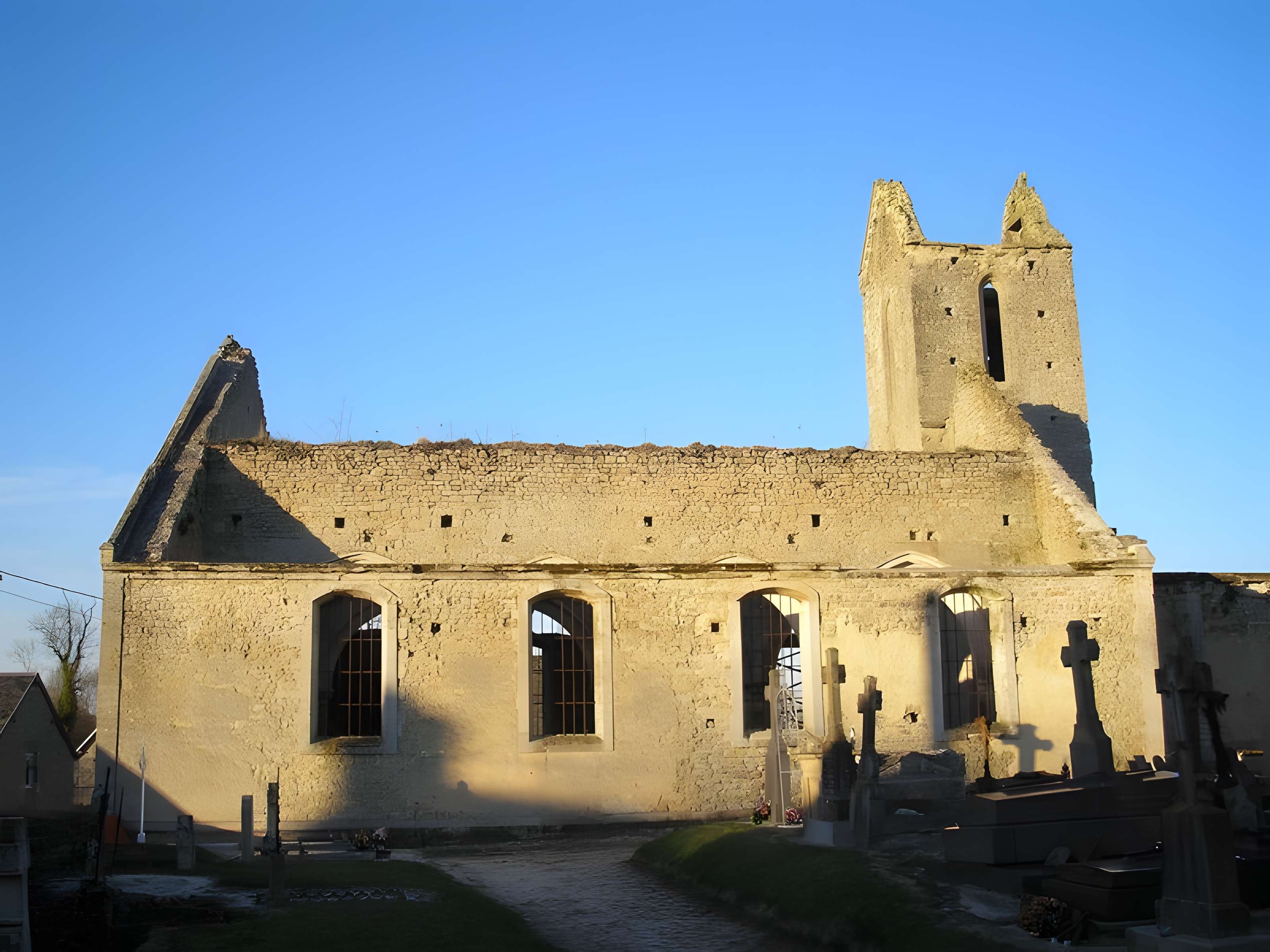 Église Saint-Vigor de Juaye 