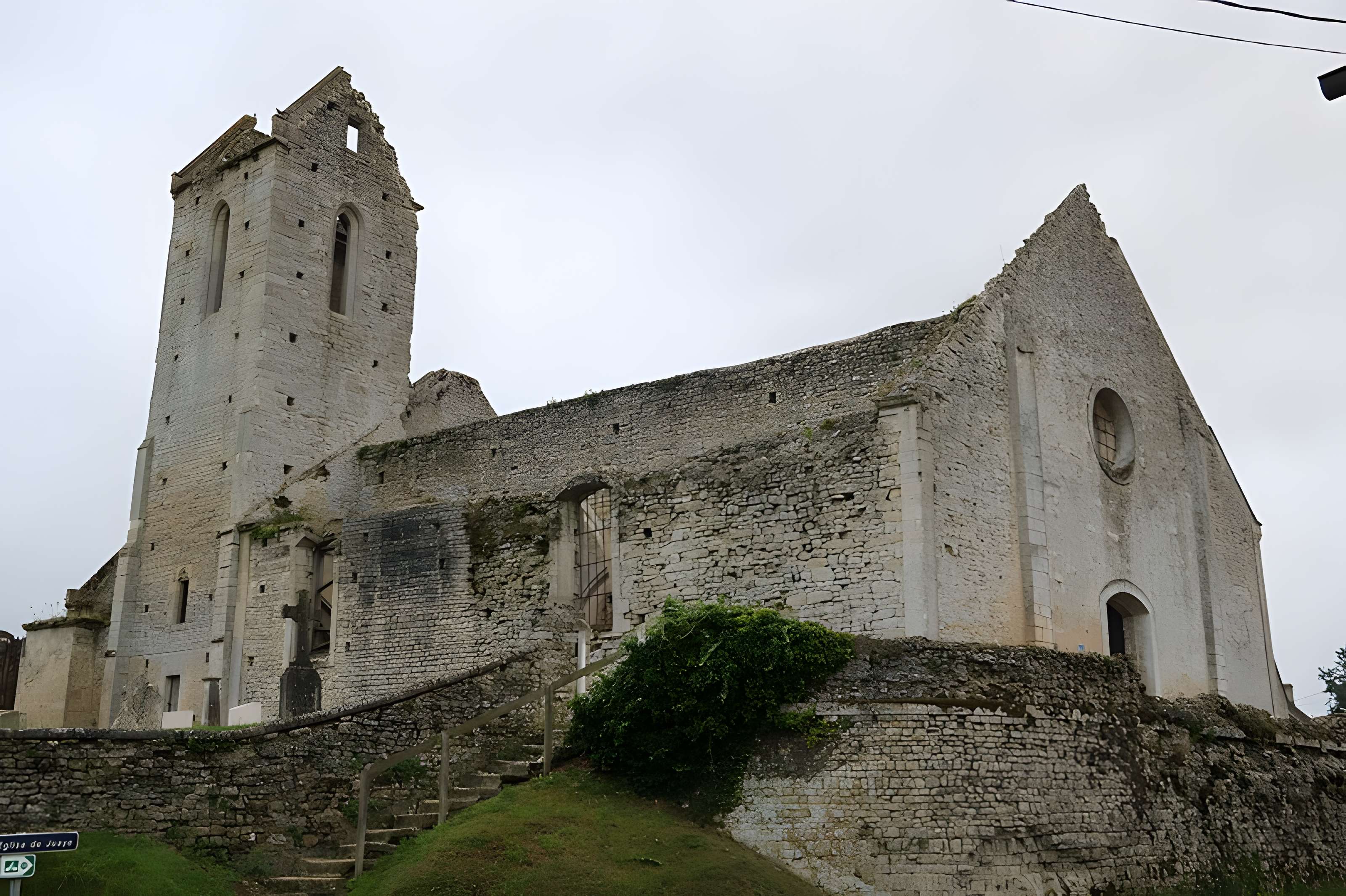 Église Saint-Vigor de Juaye