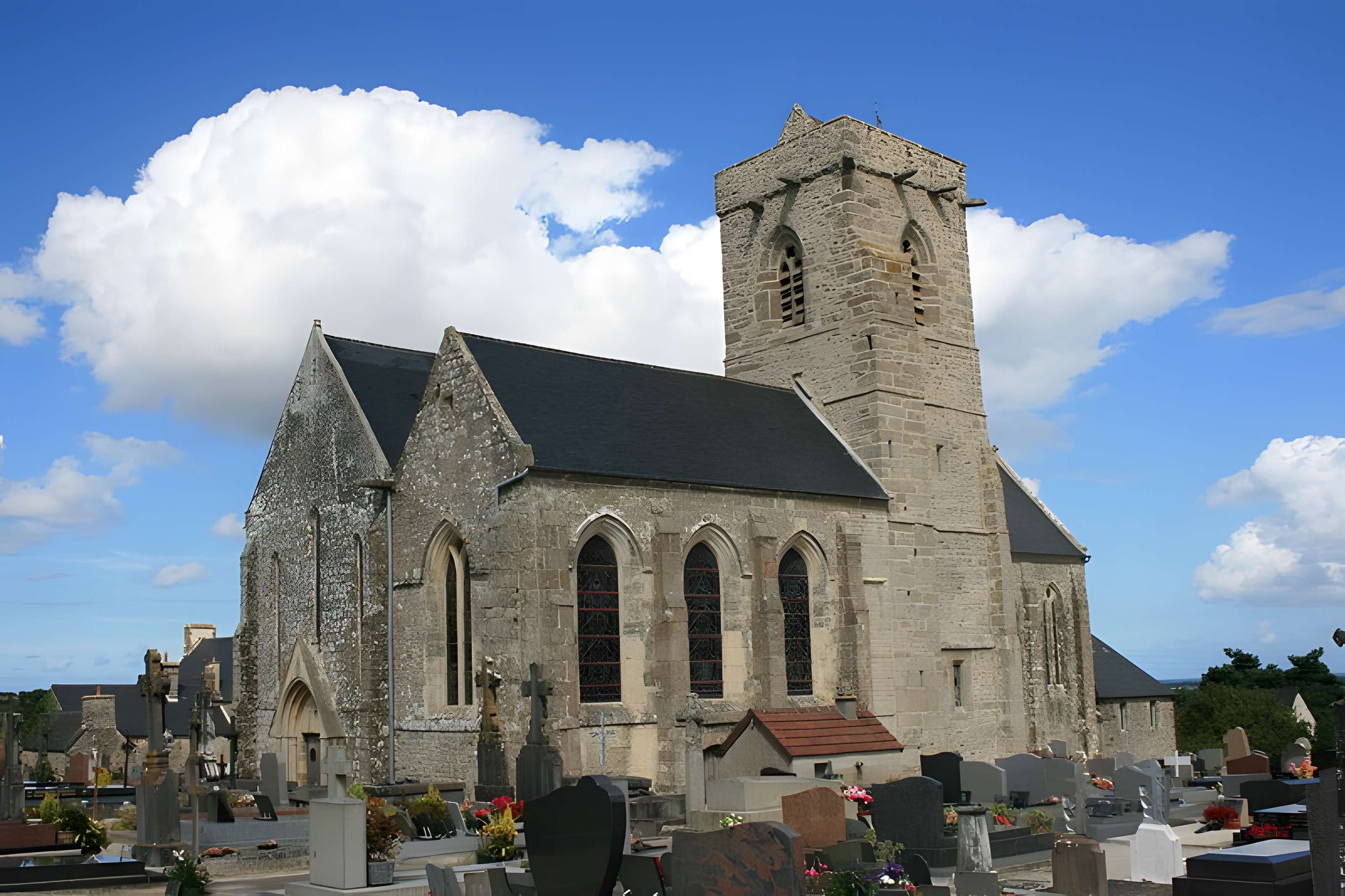 Église Saint-Vigor de Quettehou 