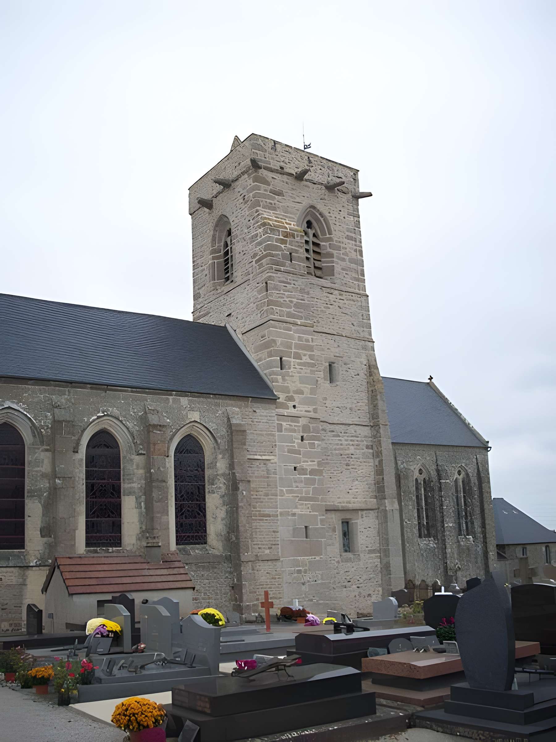 Église Saint-Vigor de Quettehou