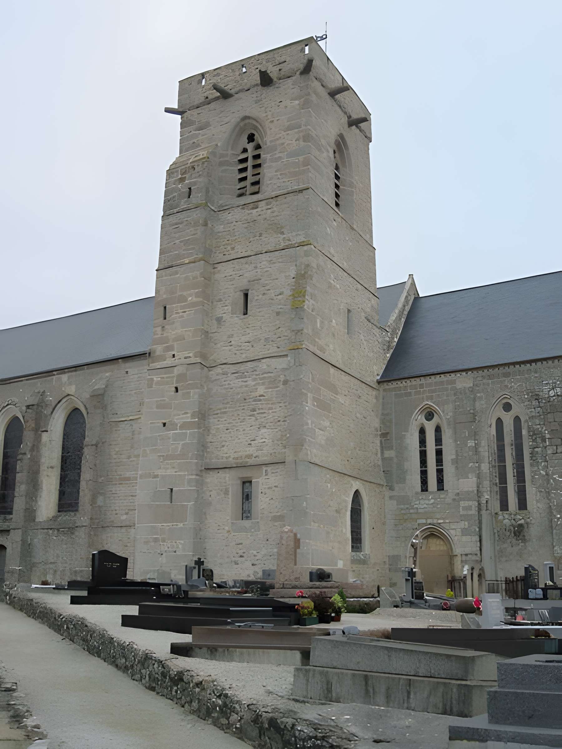 Église Saint-Vigor de Quettehou