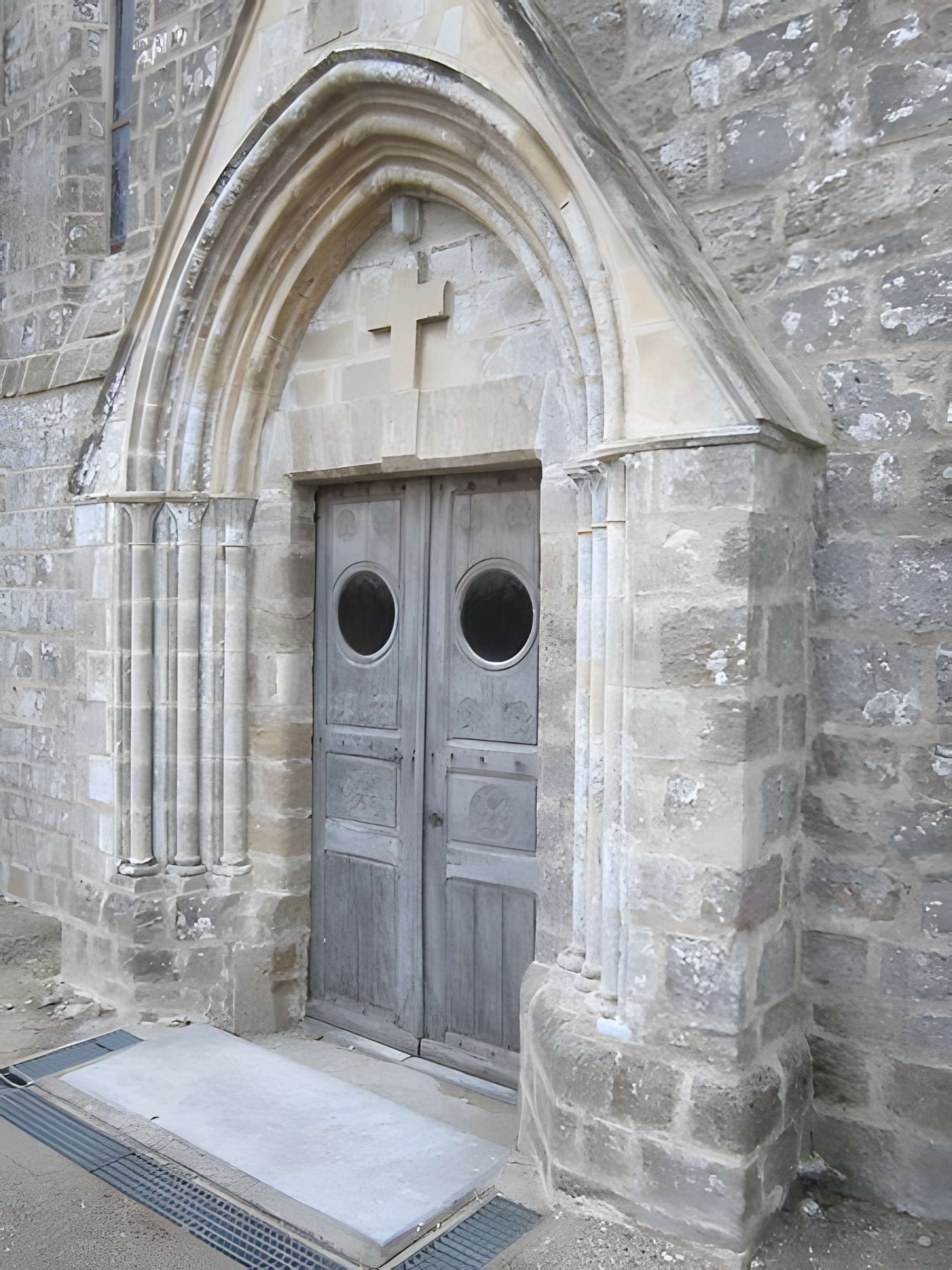 Église Saint-Vigor de Quettehou