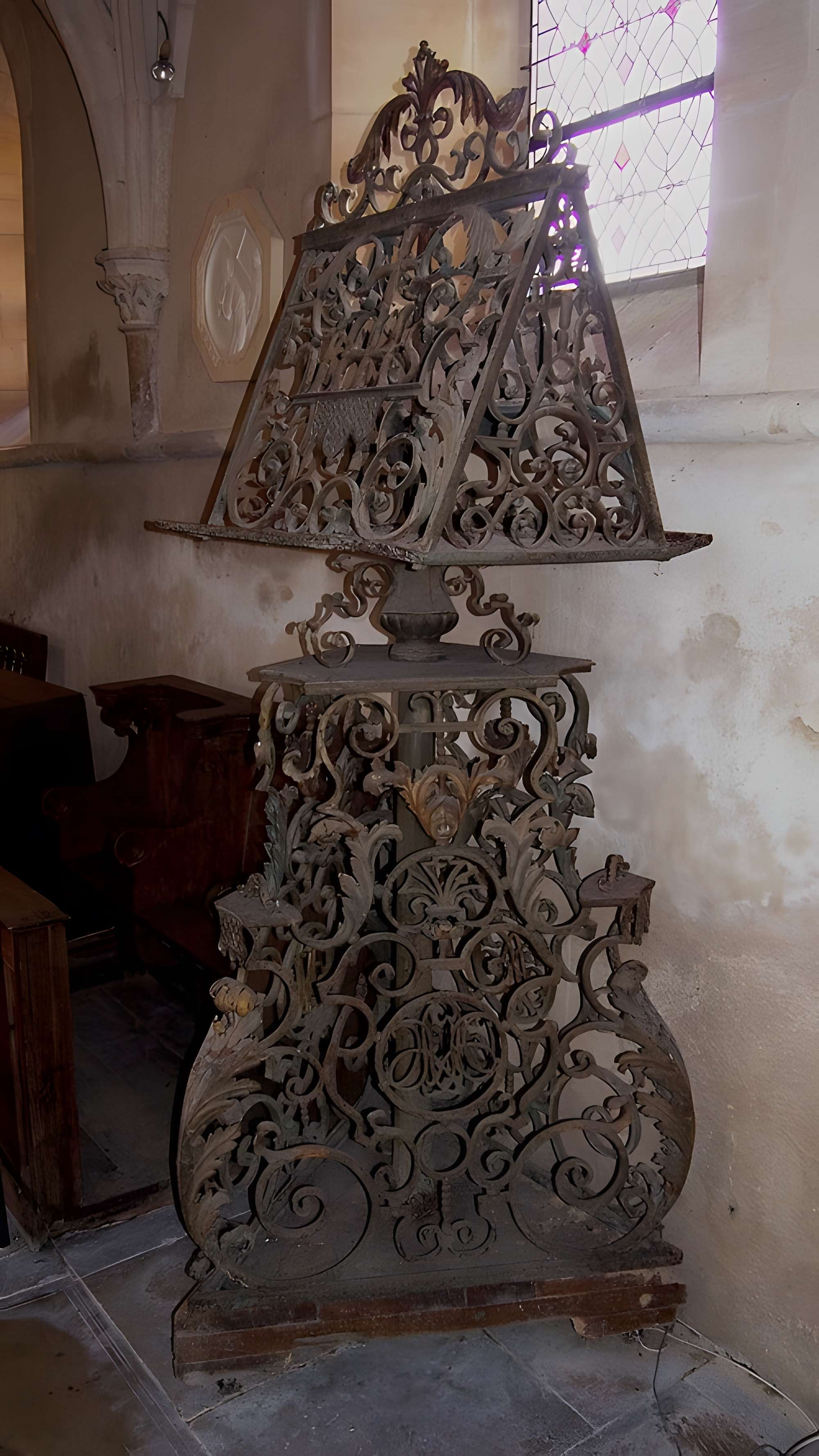 Église Saint-Vigor de Villers-Canivet