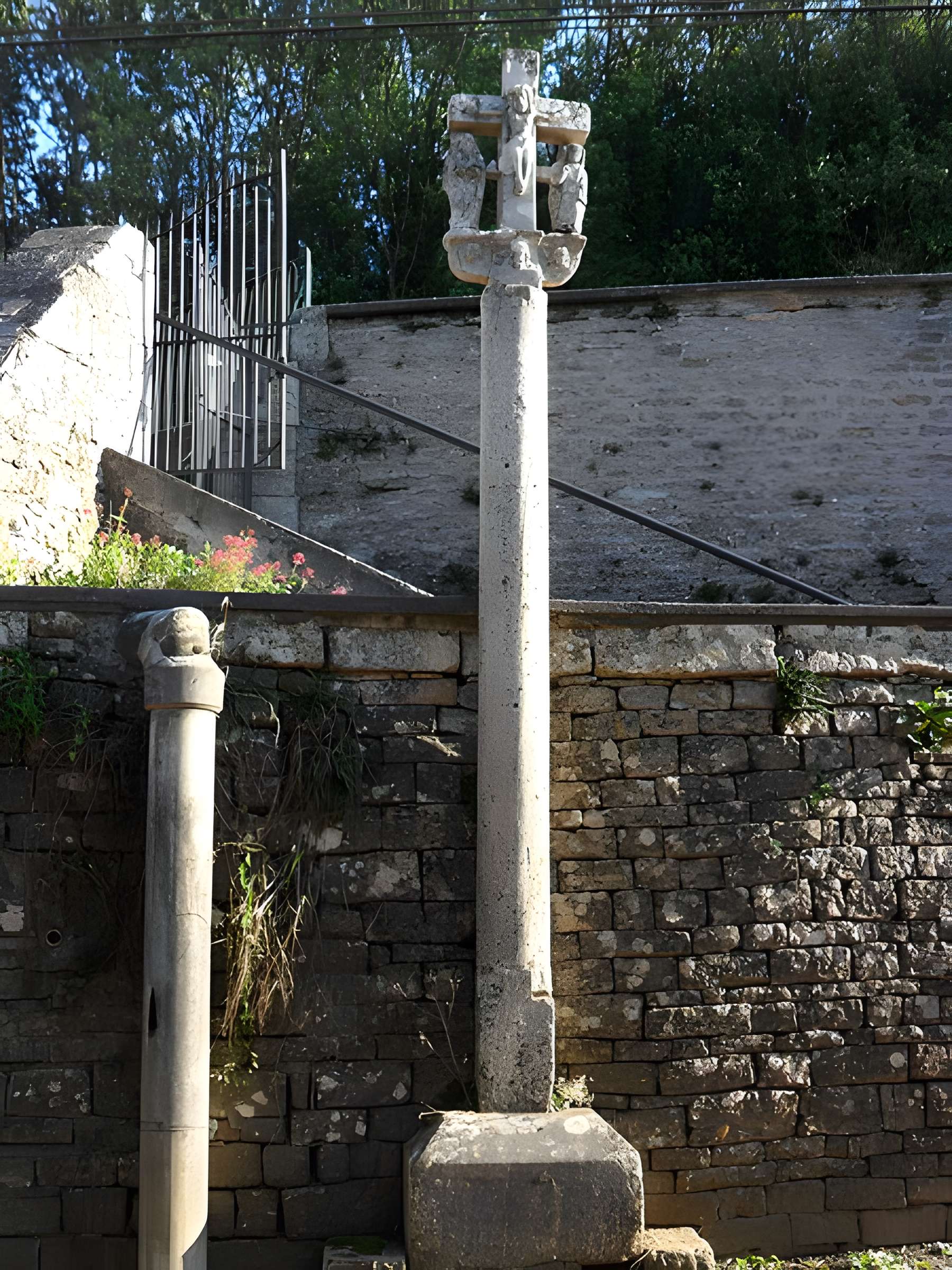 Église Saint-Vincent d'Aouze