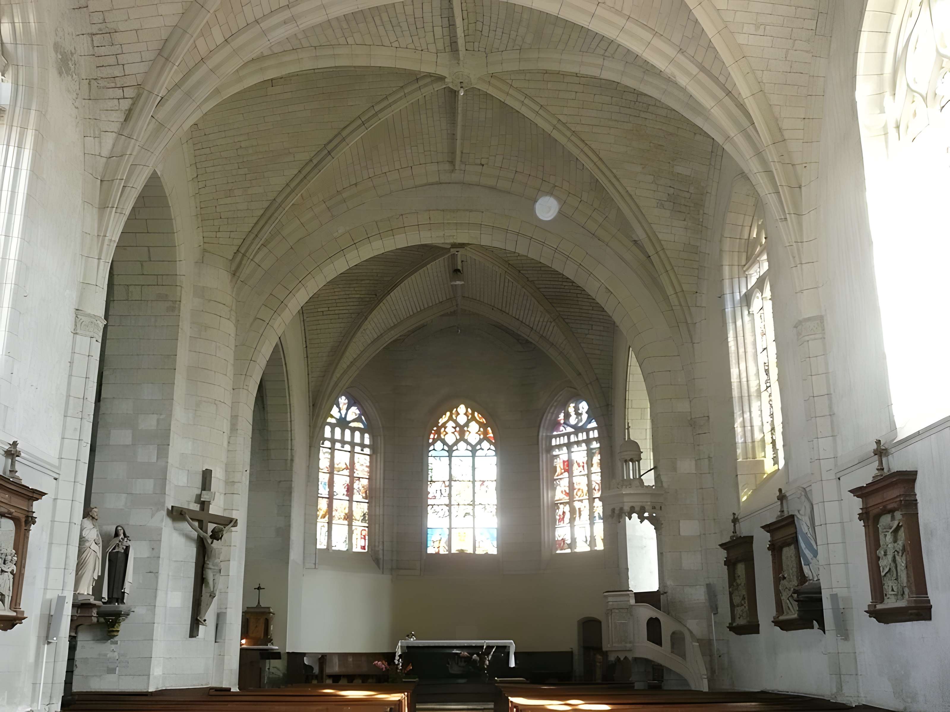 Église Saint-Vincent de Brissac-Quincé