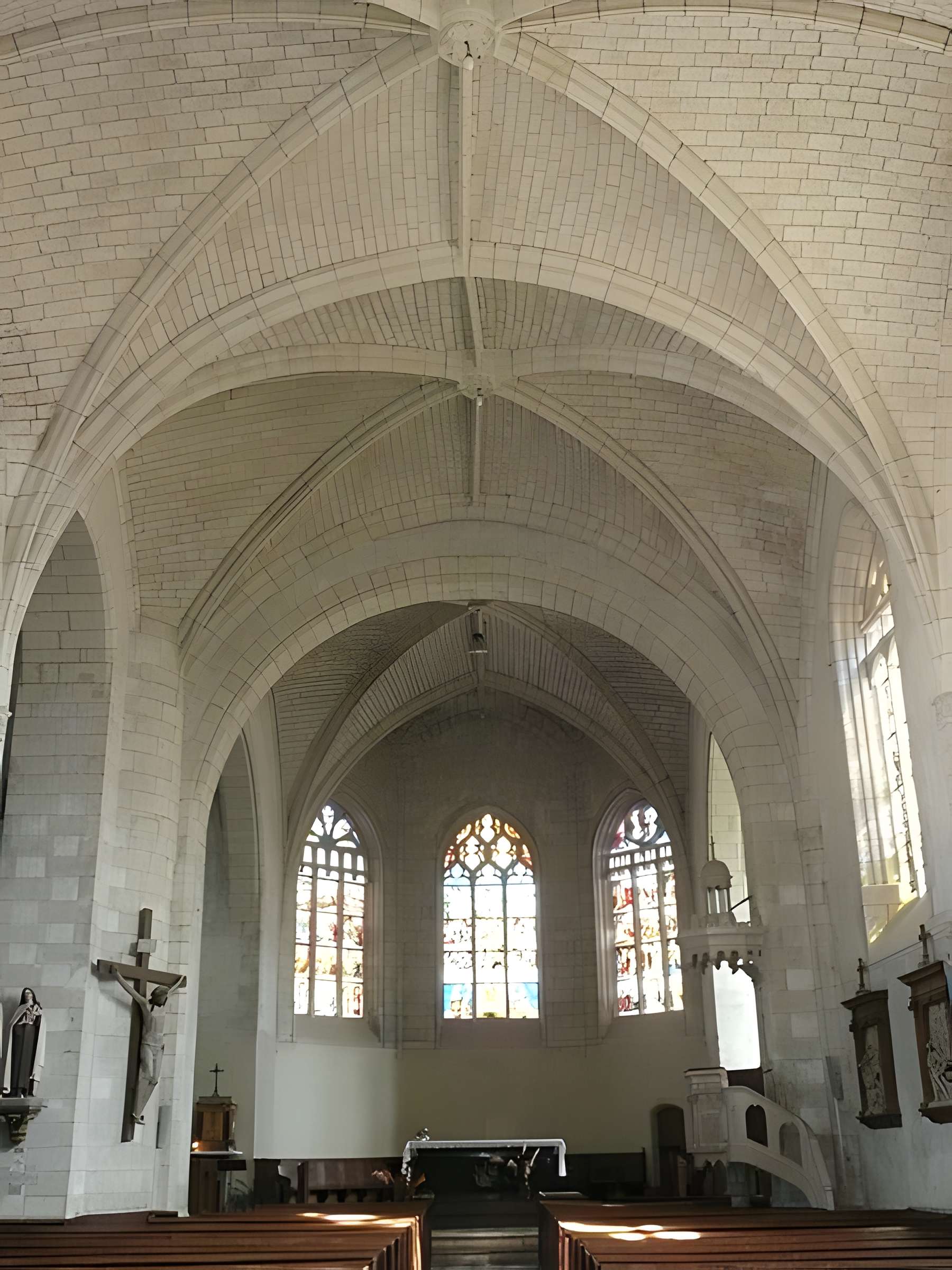 Église Saint-Vincent de Brissac-Quincé