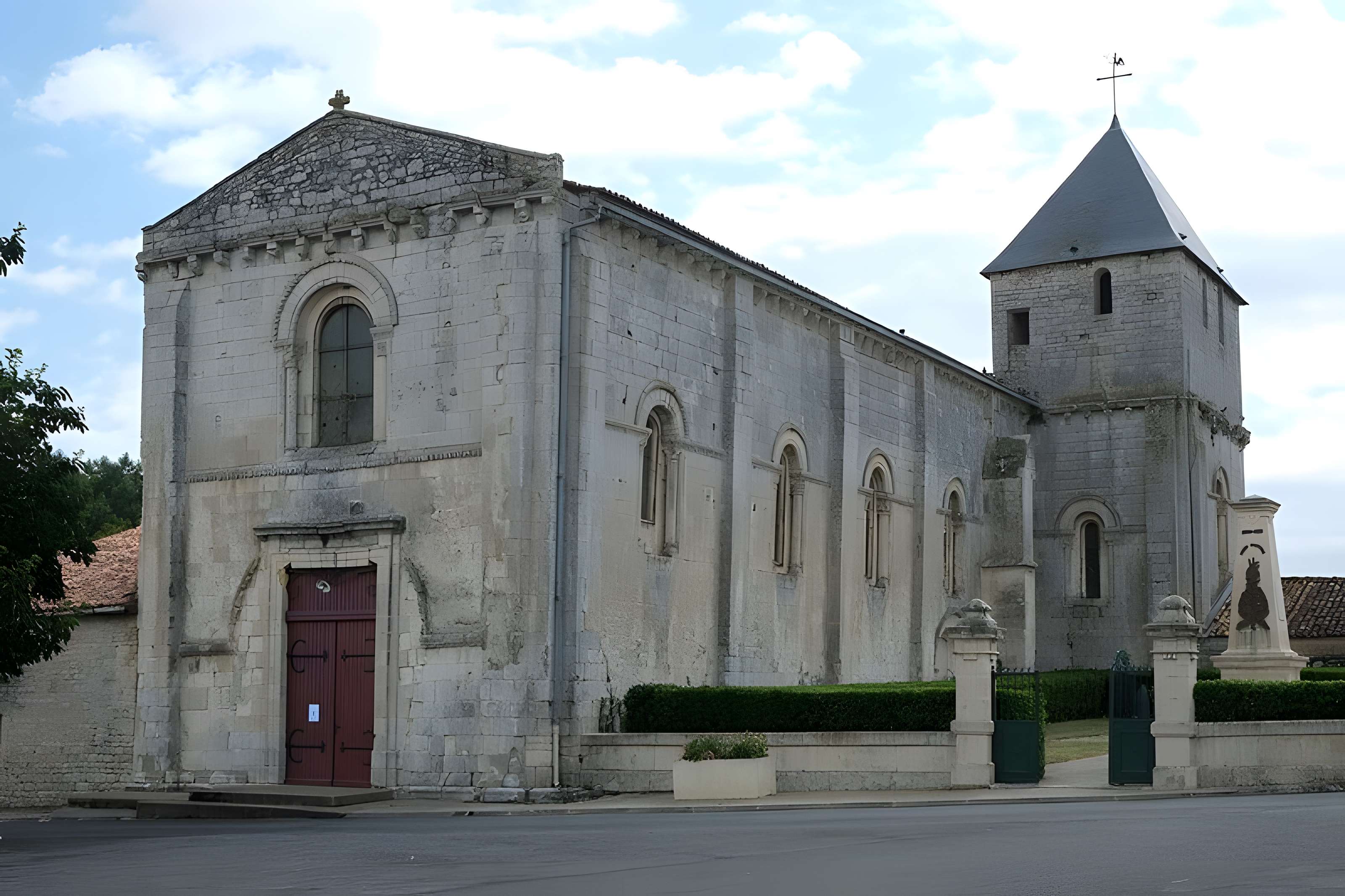 Église Saint-Vincent de Fontenet