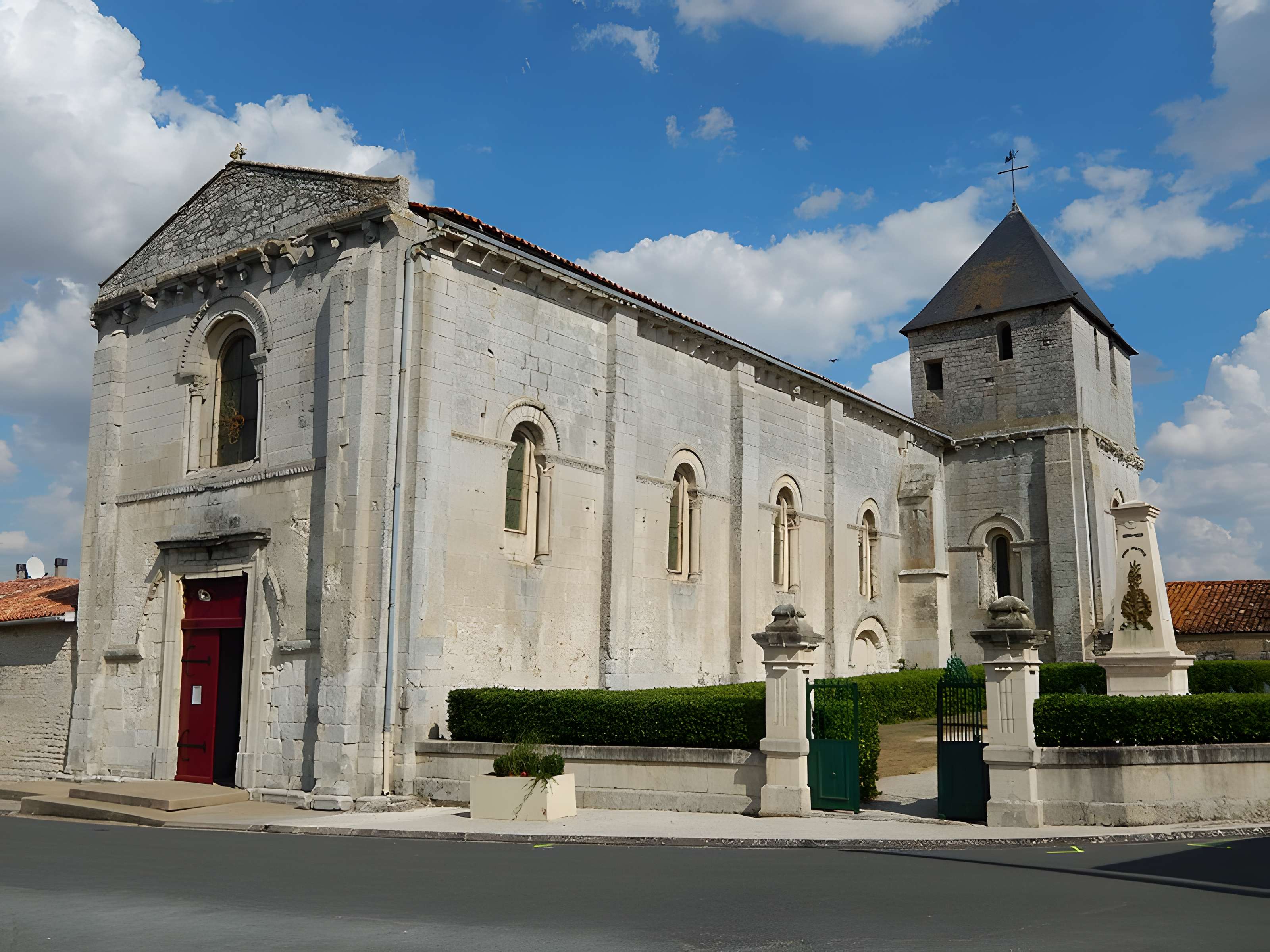 Église Saint-Vincent de Fontenet