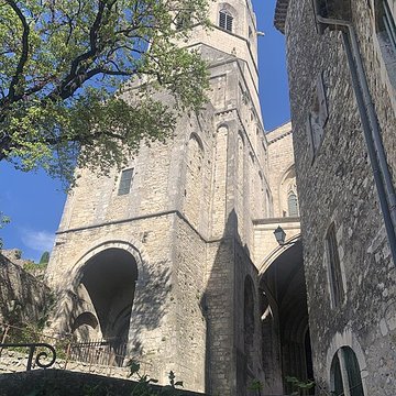 Cathédrale Saint-Vincent de Viviers
