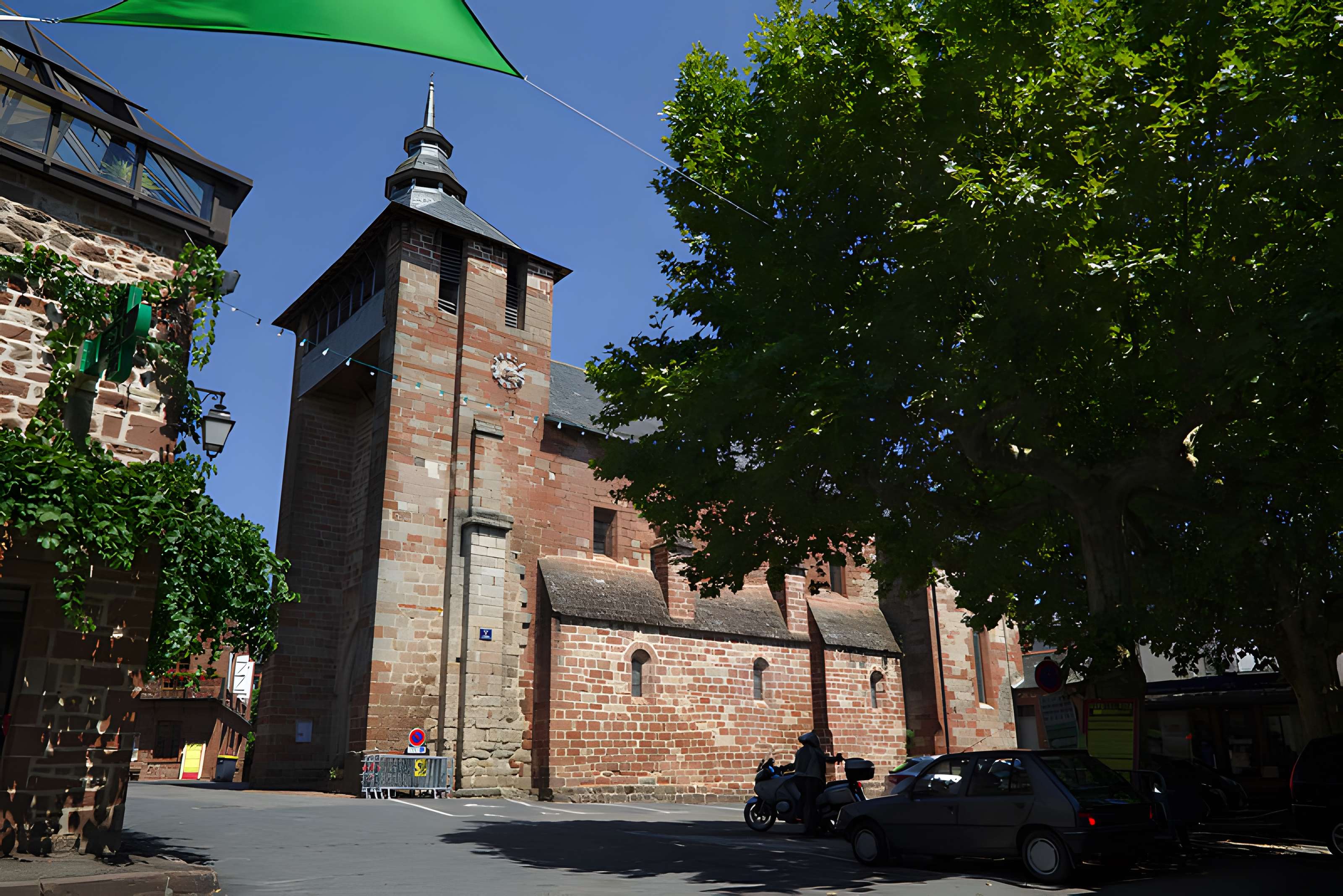 Église Saint-Vincent de Meyssac