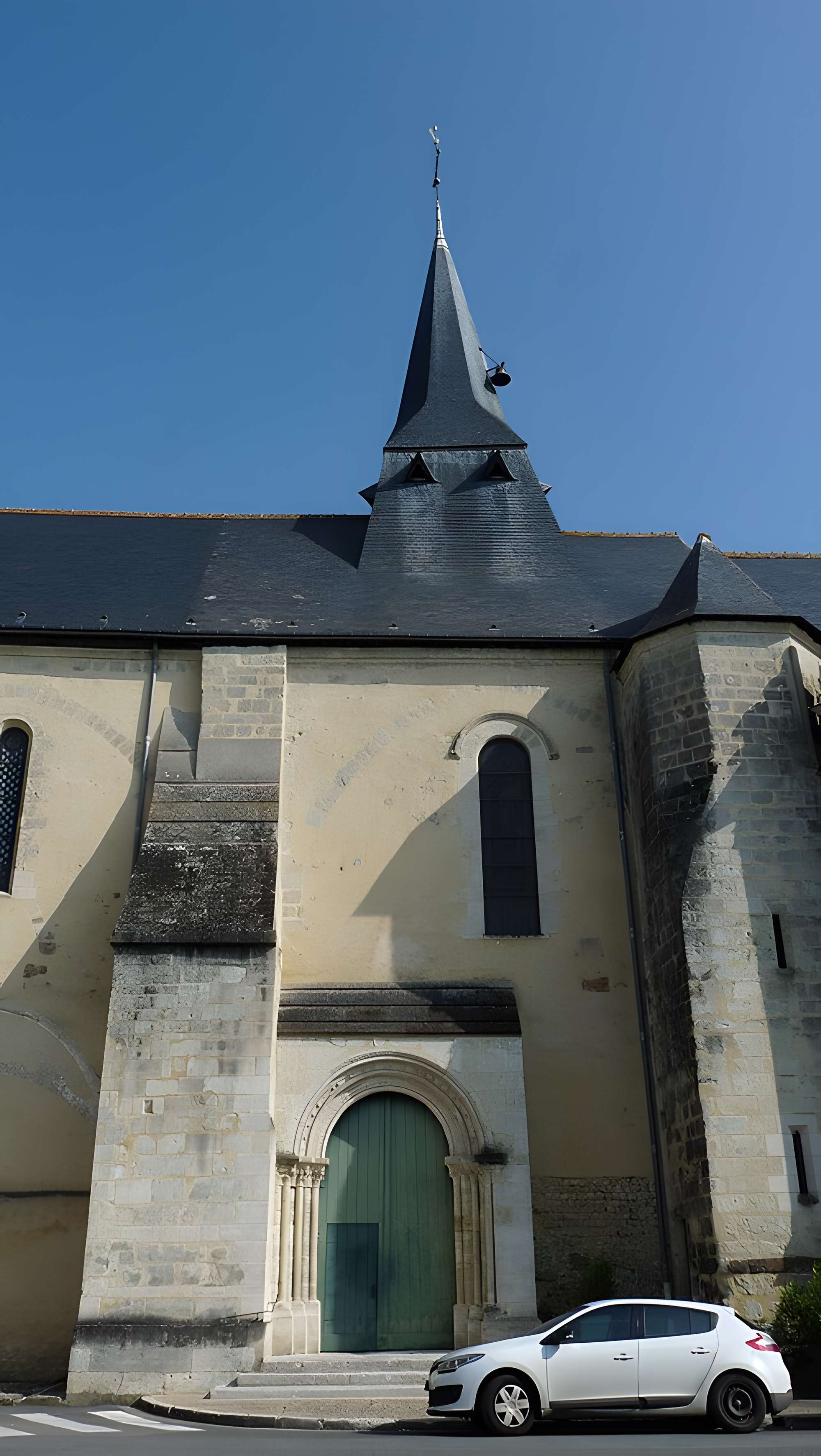 Église Saint-Vincent de Neuvy-le-Roi