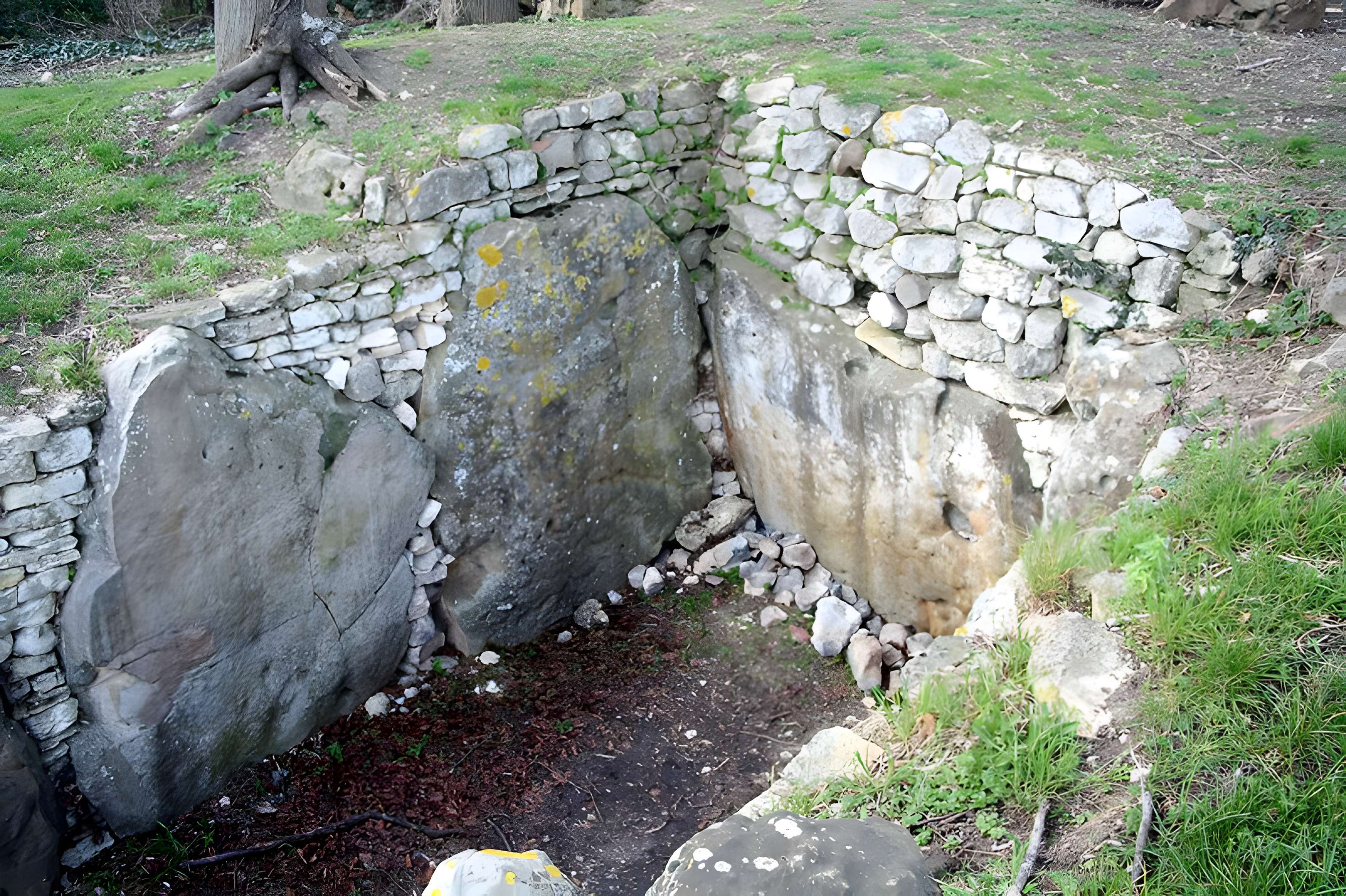 Cave aux Fées de Brueil-en-Vexin