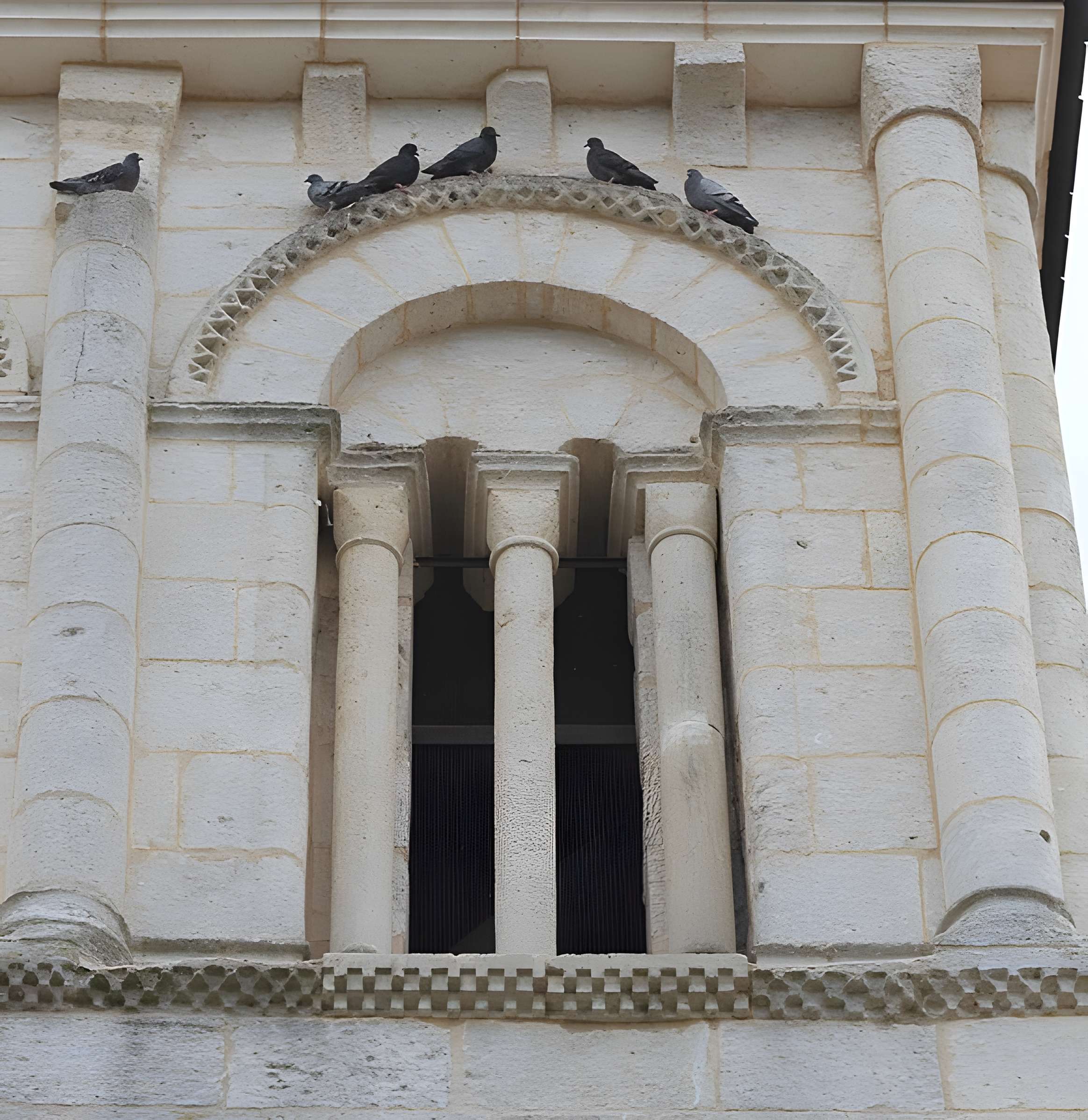 Église Saint-Vincent de Réaux