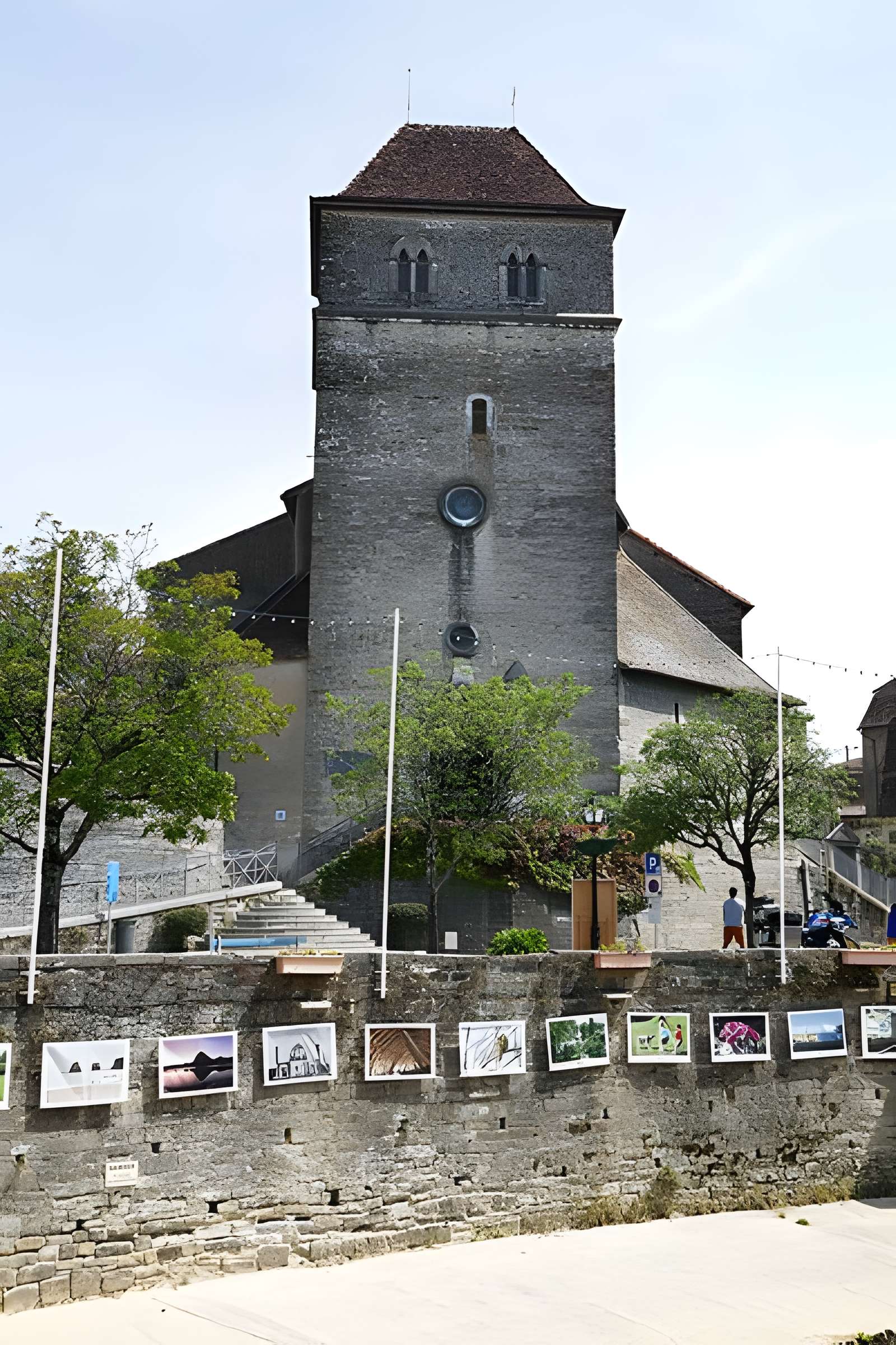 Église Saint-Vincent de Salies-de-Béarn