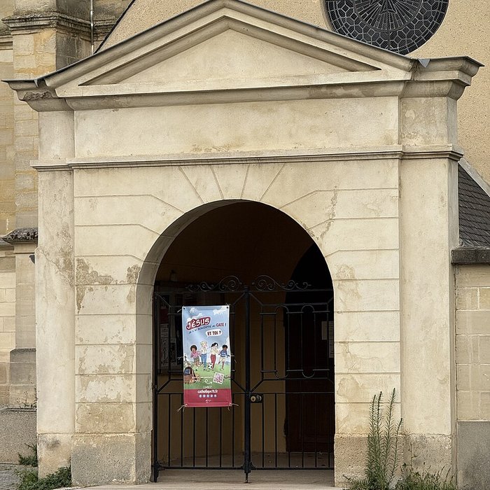Photo de Église Saint-Vincent du Mesnil-le-Roi
