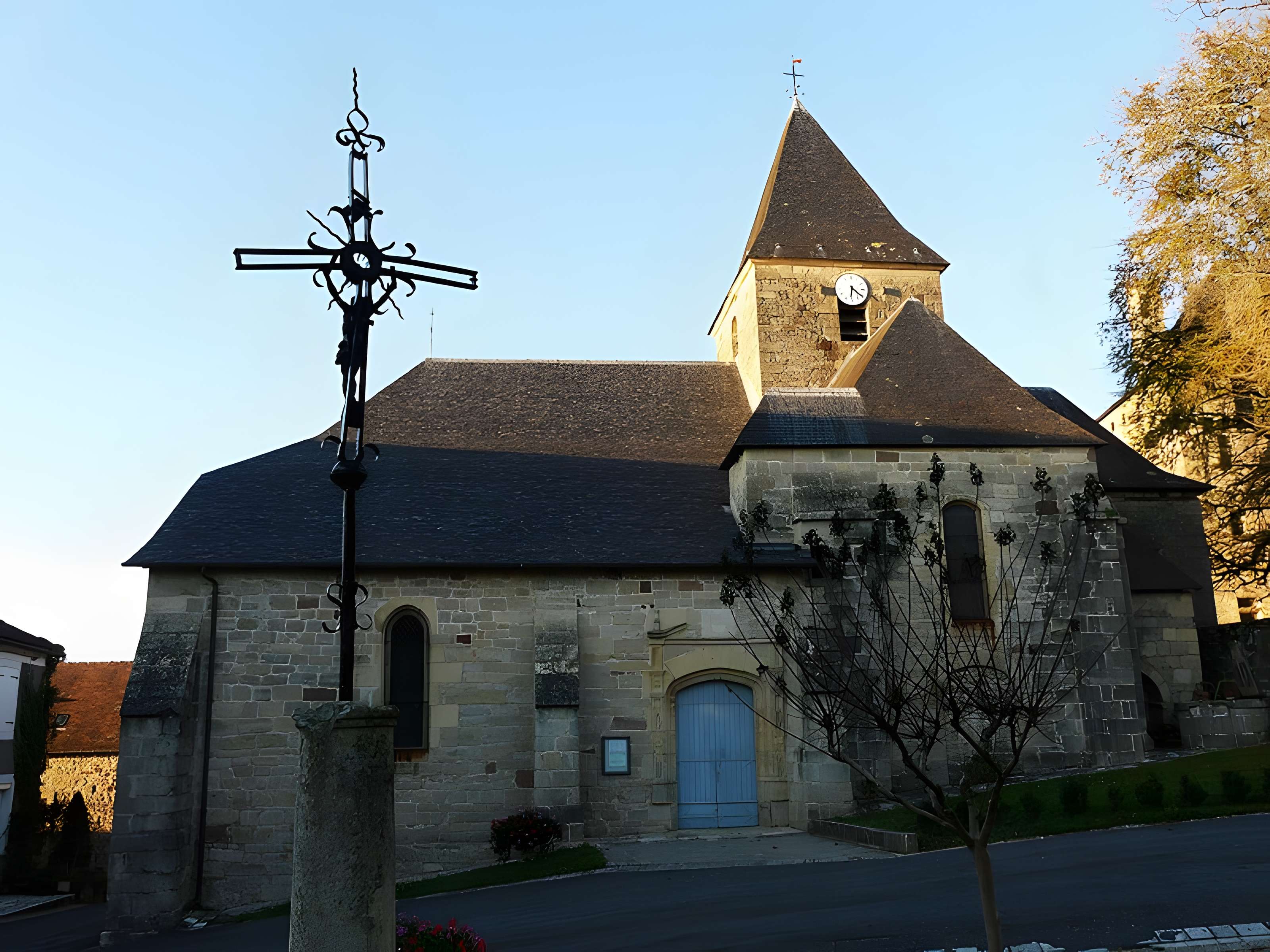 Église Saint-Vincent et Saint-Cloud de Badefols-d'Ans