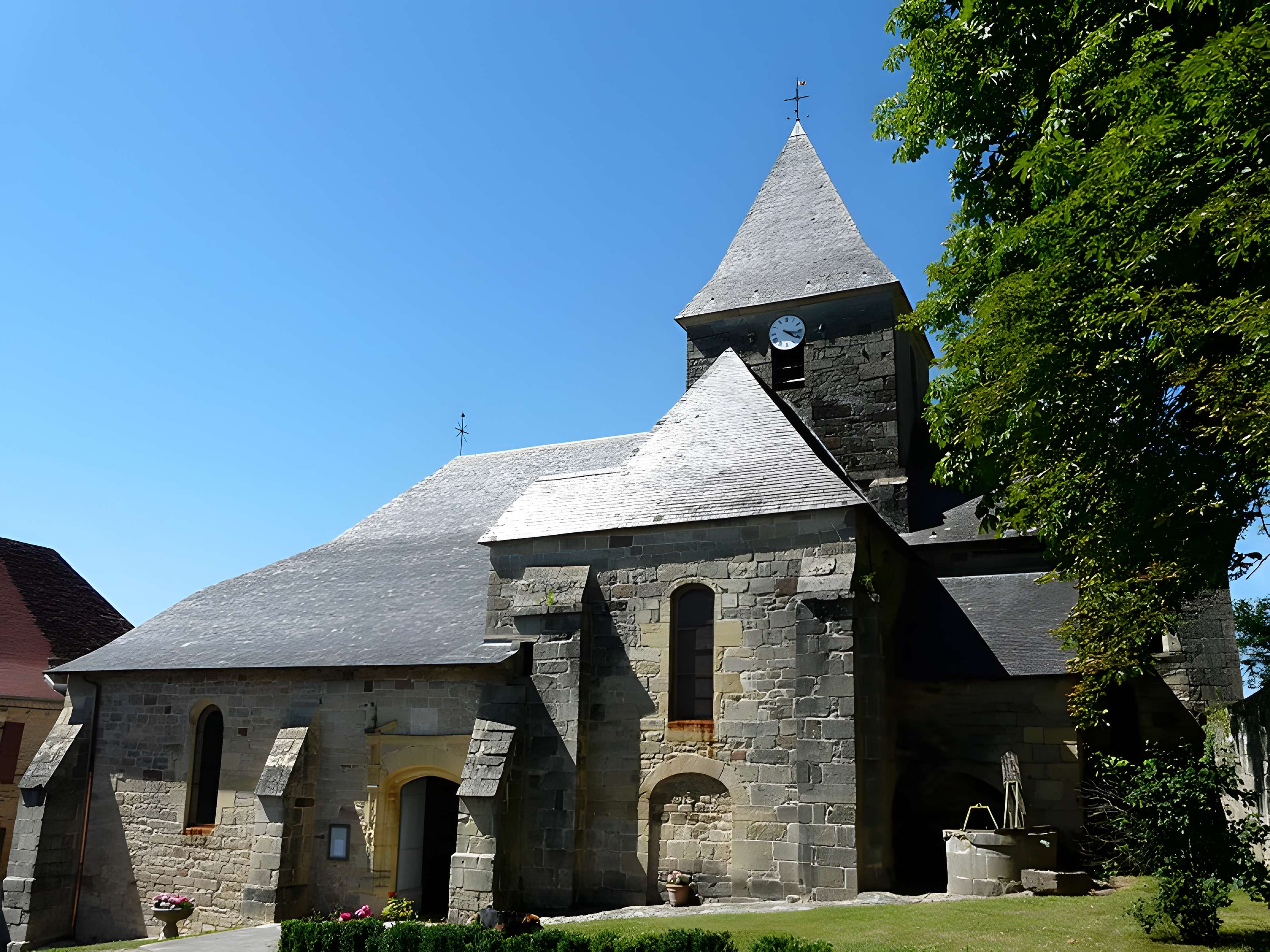 Église Saint-Vincent et Saint-Cloud de Badefols-d'Ans