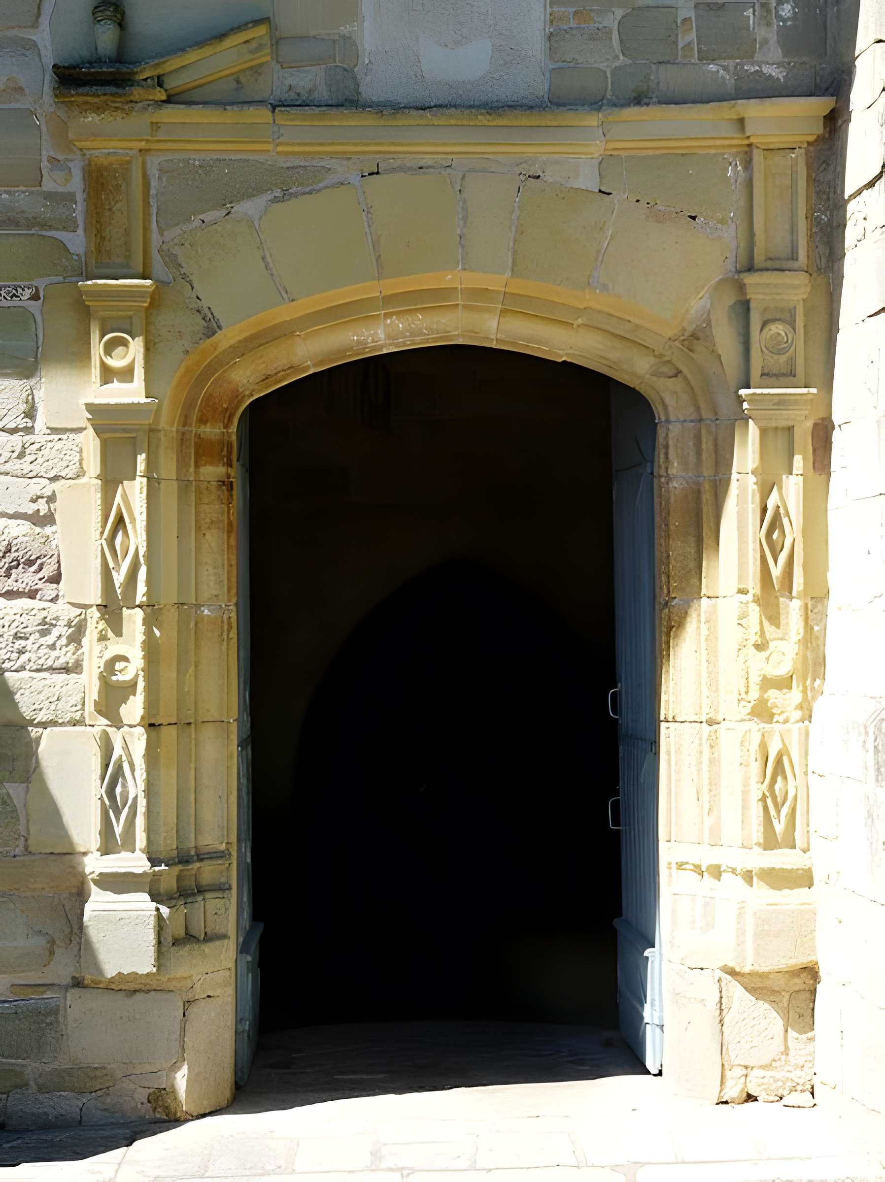 Église Saint-Vincent et Saint-Cloud de Badefols-d'Ans