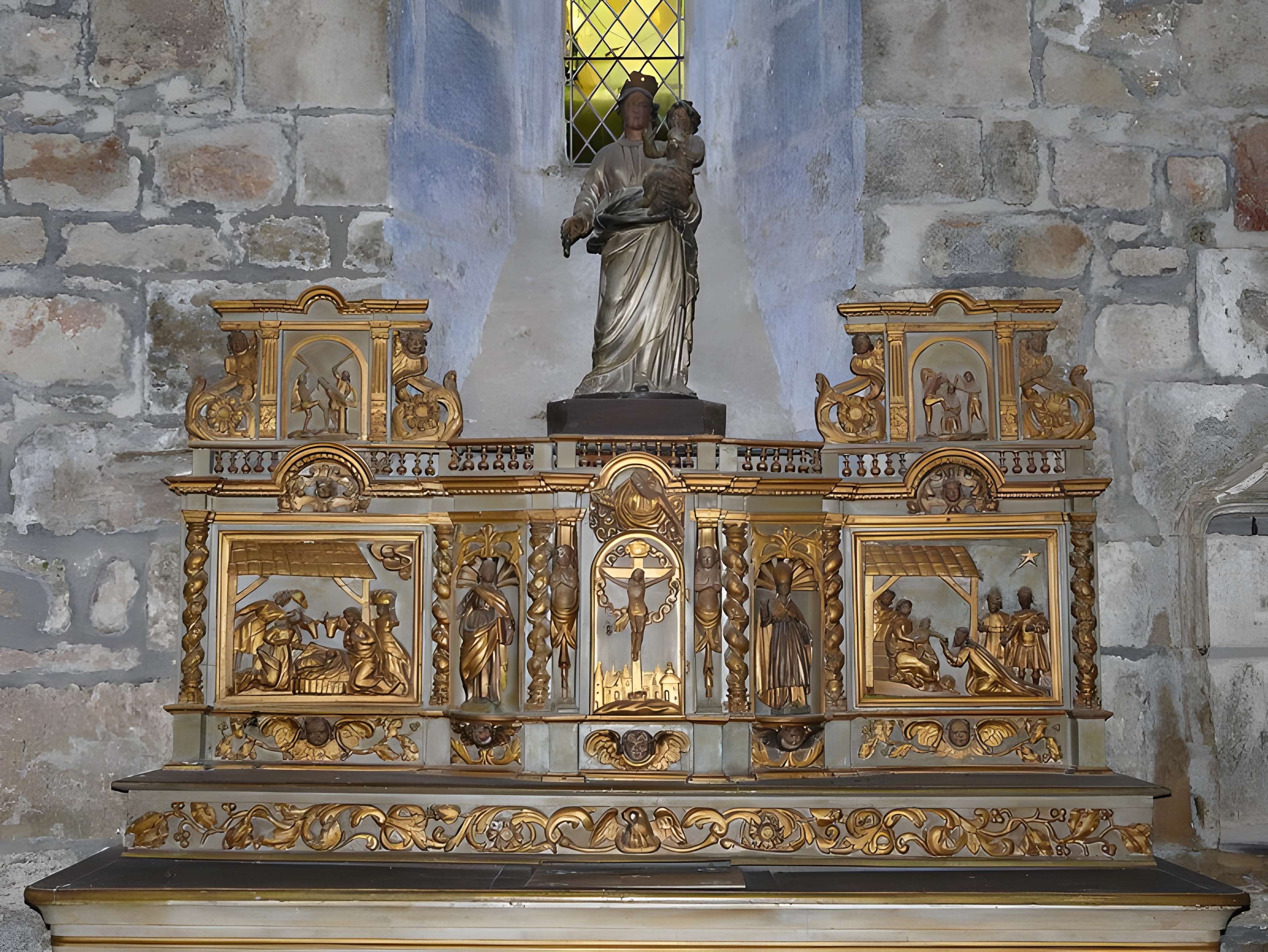 Église Saint-Vincent et Saint-Cloud de Badefols-d'Ans