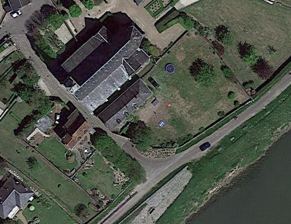 Église Saint-Vincent-et-Sainte-Radegonde de Cour-sur-Loire 