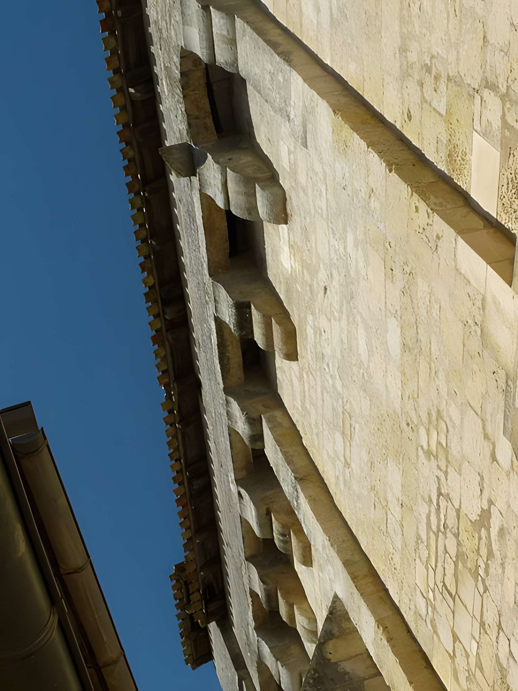Église Saint-Vivien de Charras