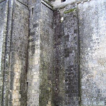 Église Saint-Vivien de Cherves-Richemont
