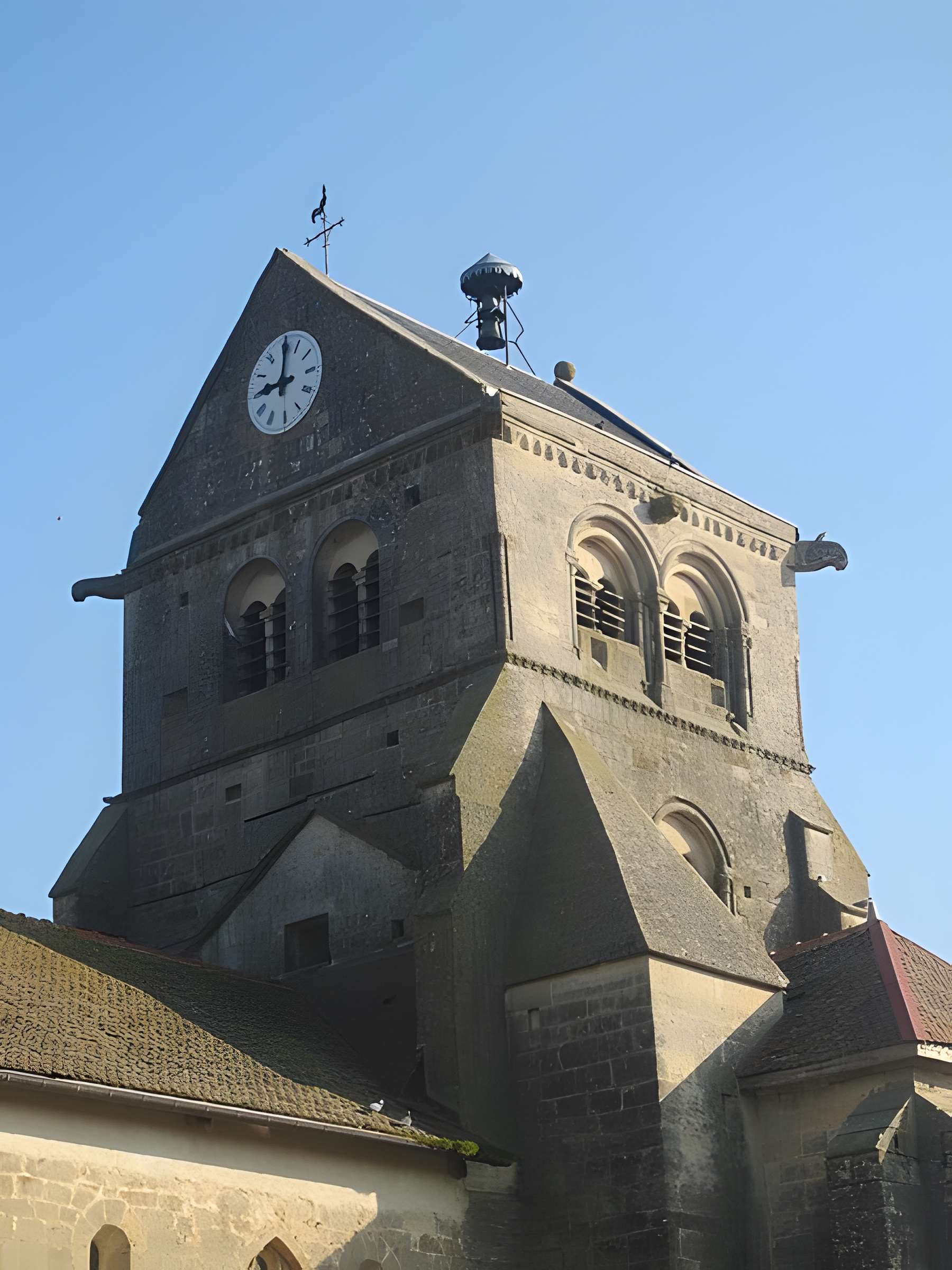 Église Saint-Vrain de Saint-Vrain