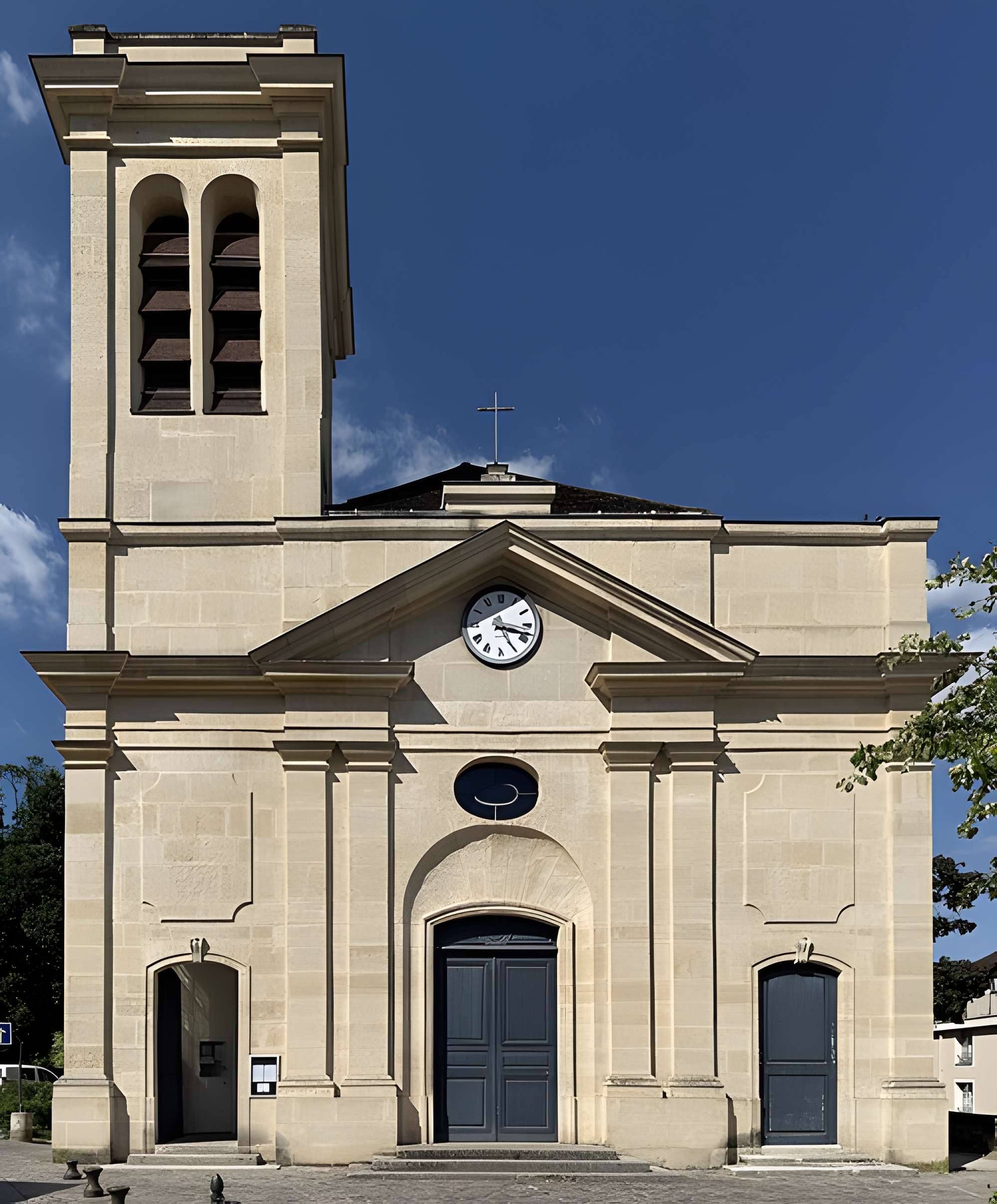 Église Saint-Wandrille du Pecq