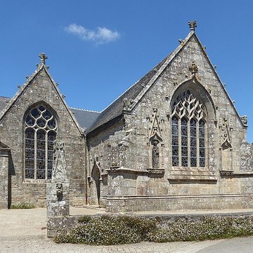Église Saint-Winoc de Plouhinec