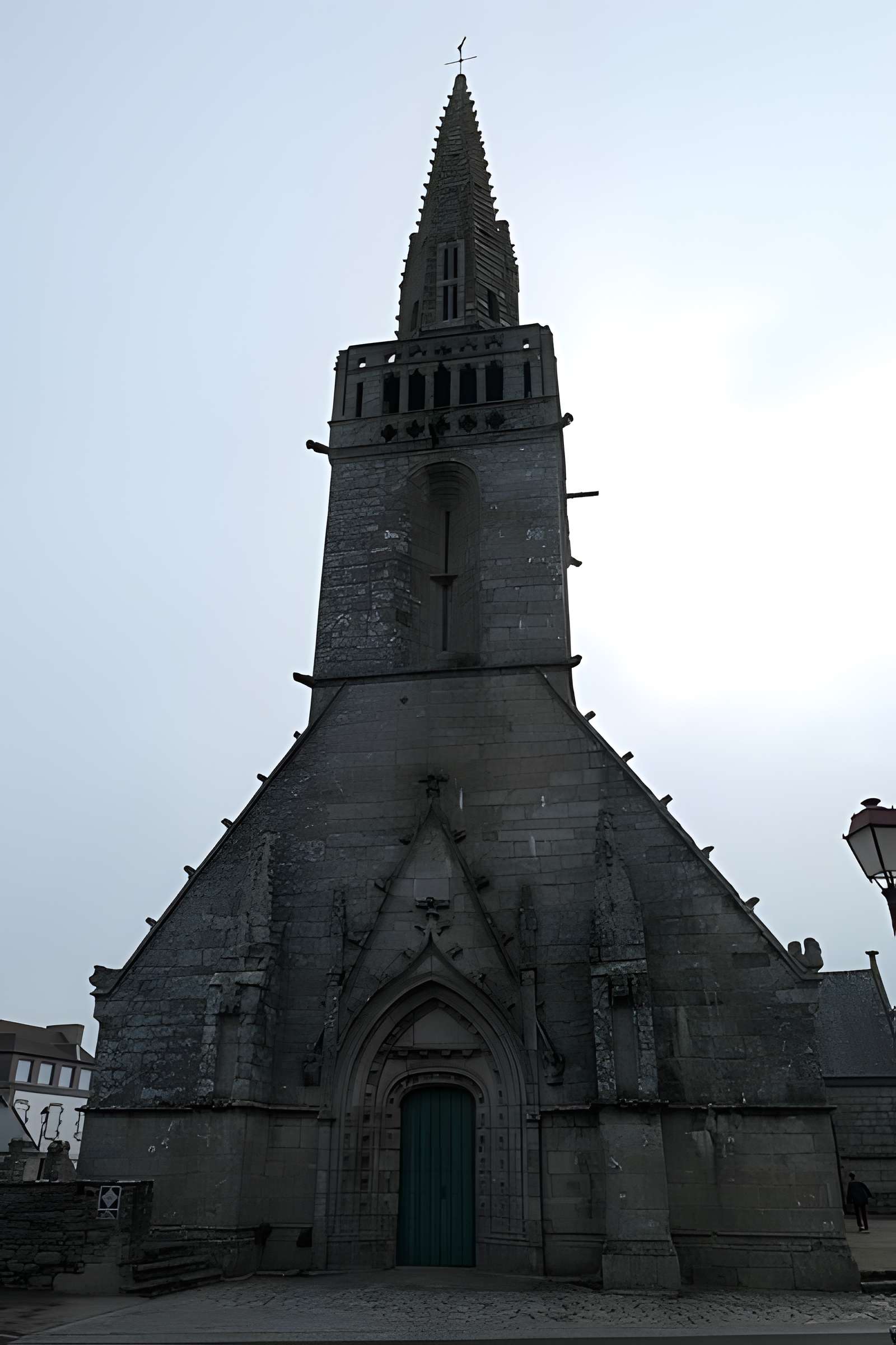 Église Saint-Winoc de Plouhinec