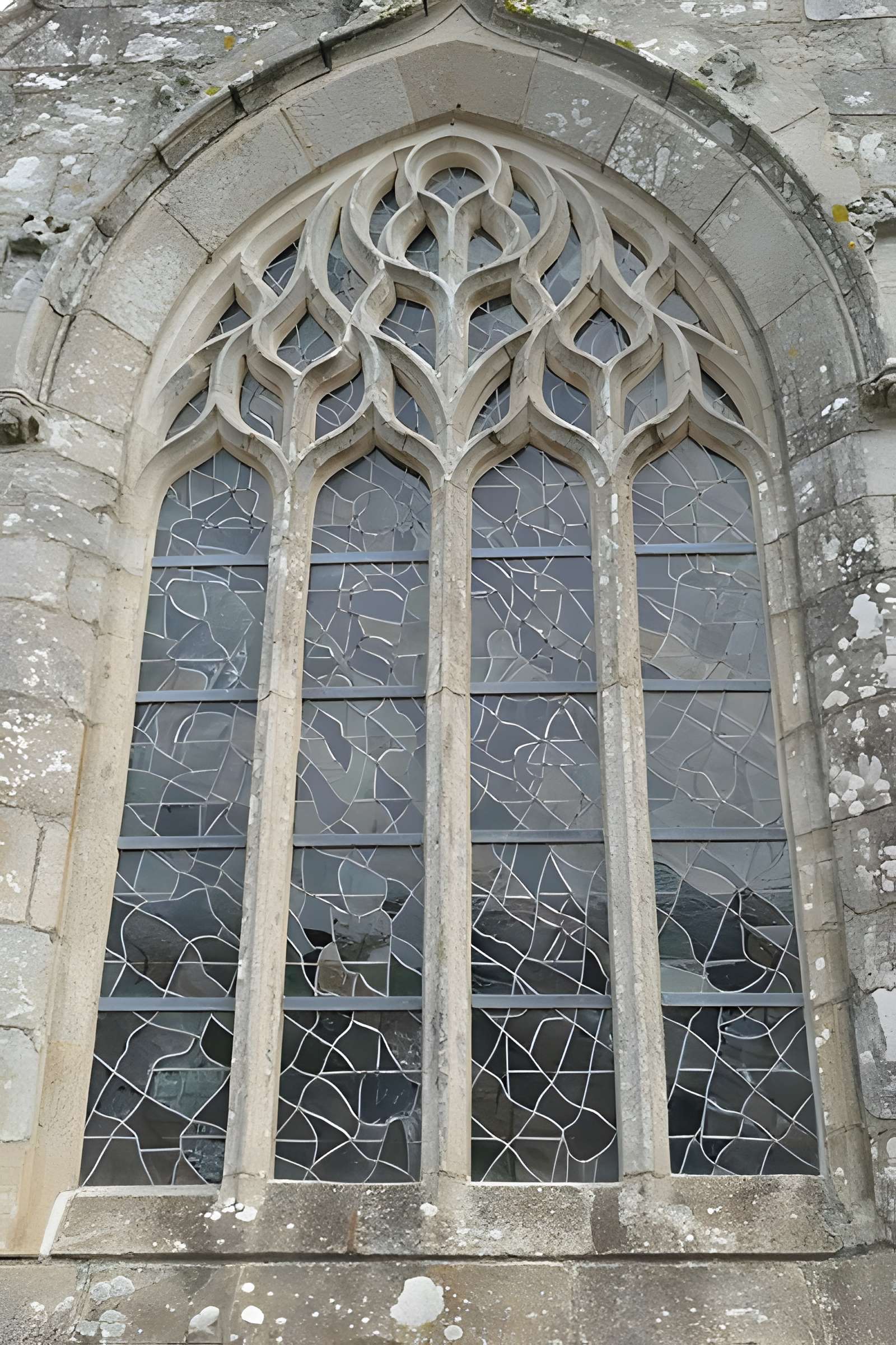 Église Saint-Winoc de Plouhinec