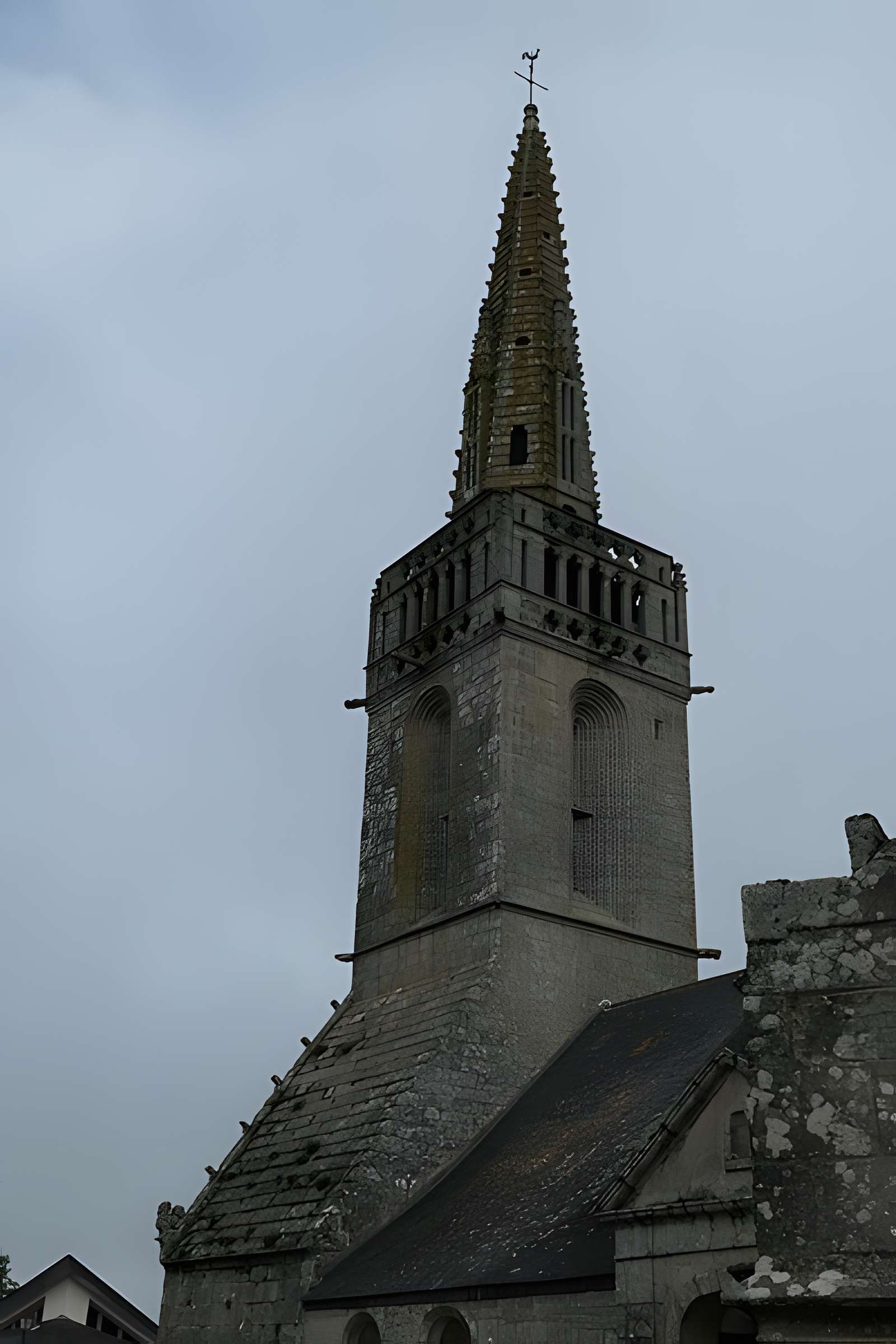Église Saint-Winoc de Plouhinec