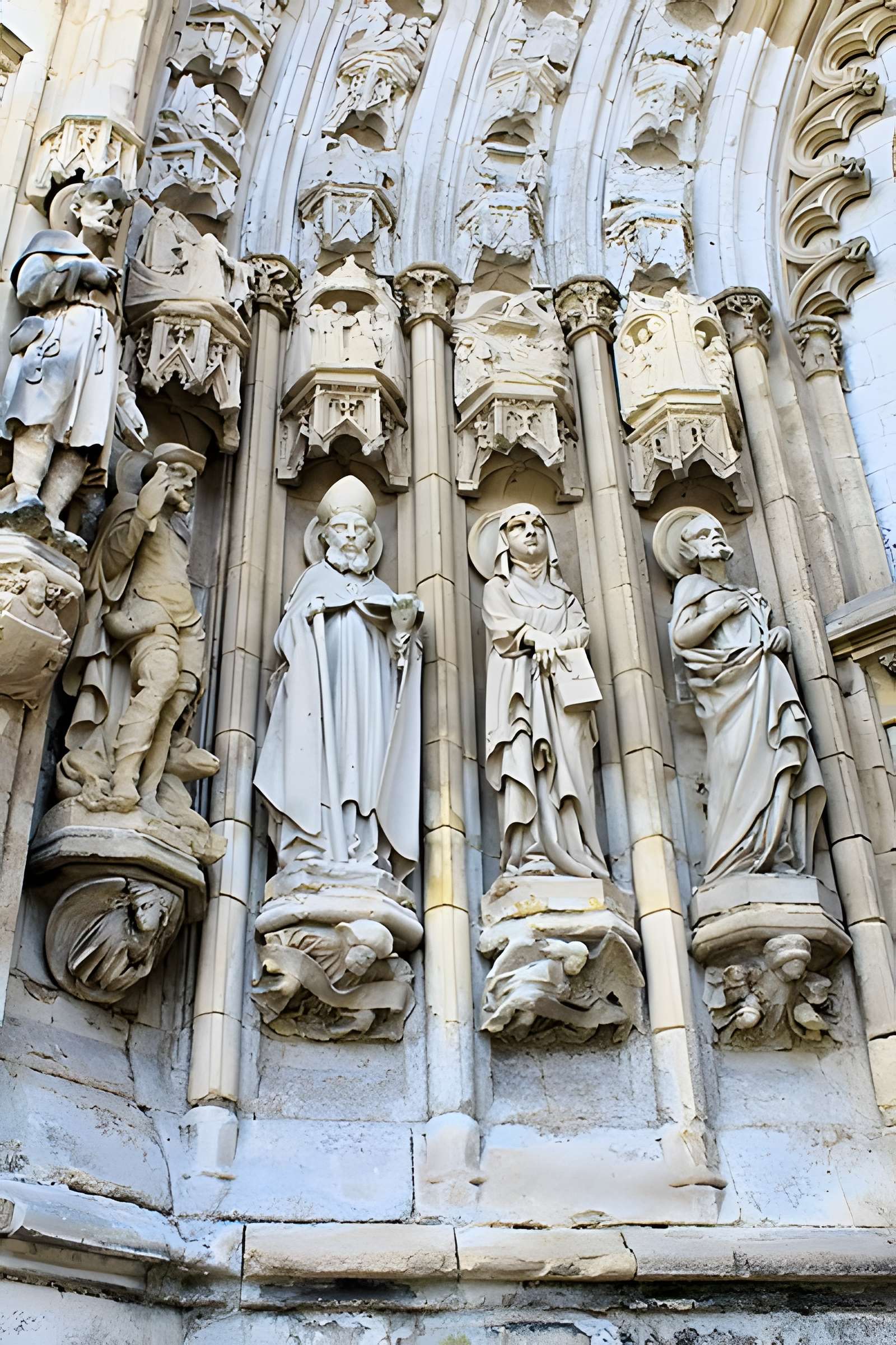 Église Saint-Wulphy de Montreuil