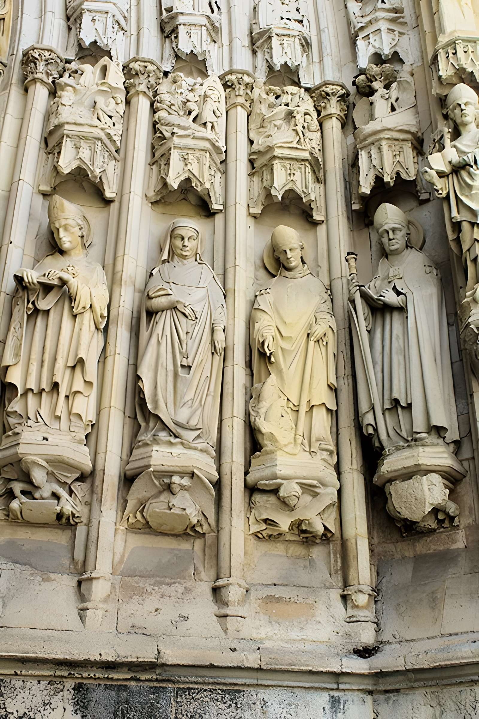 Église Saint-Wulphy de Montreuil