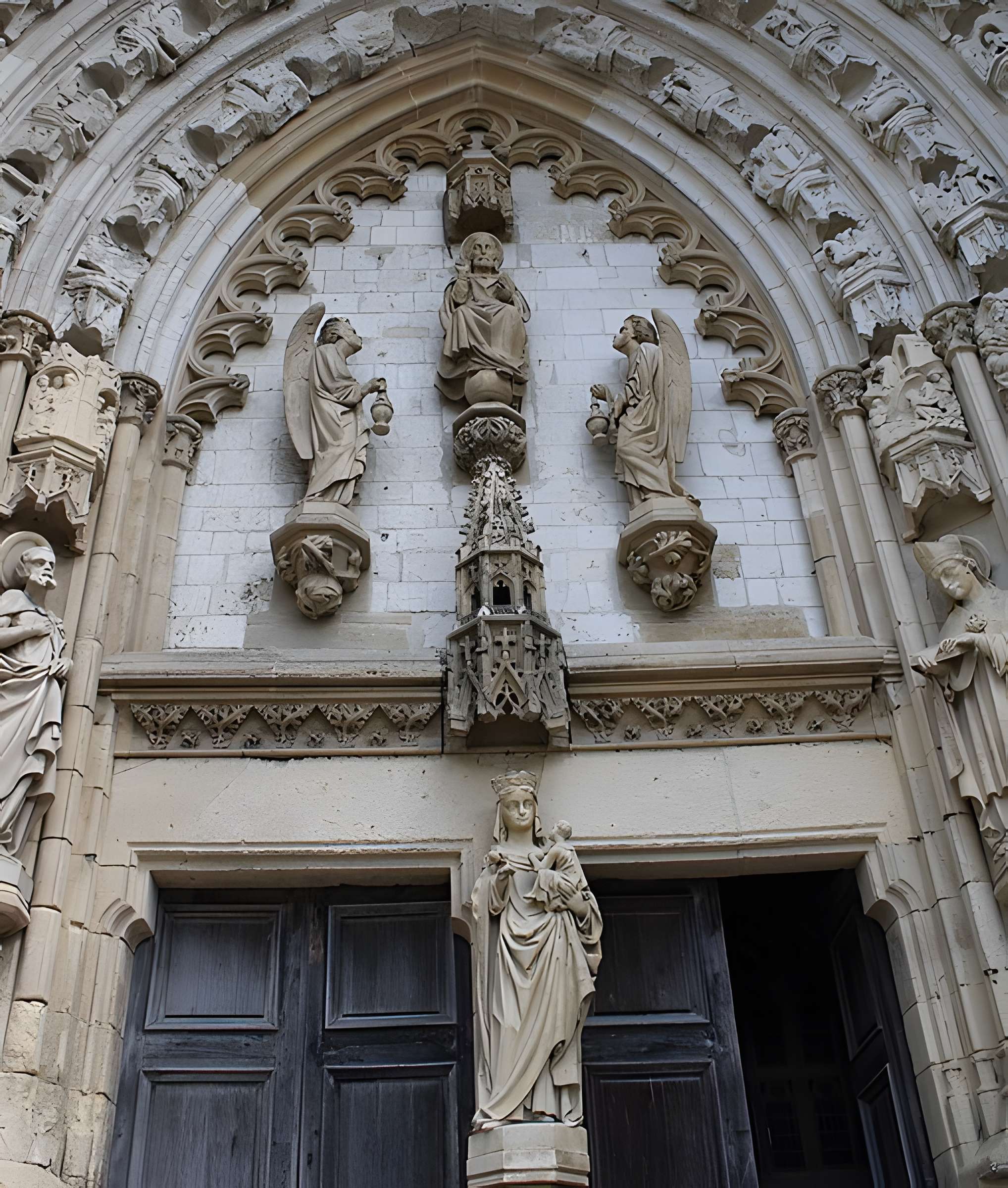 Église Saint-Wulphy de Montreuil