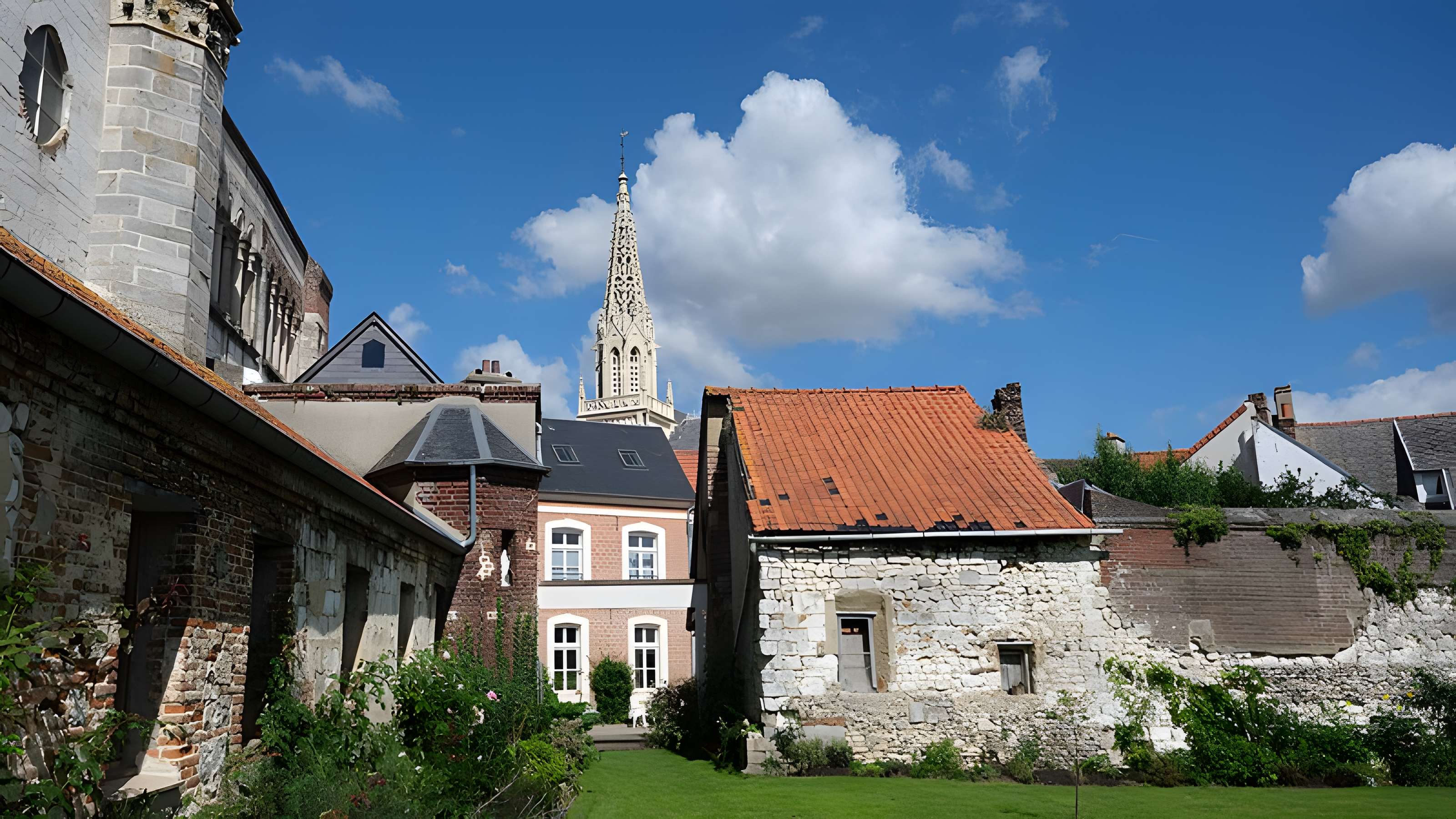 Église Saint-Wulphy de Montreuil
