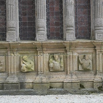 Église Saint-Yves de La Roche-Maurice