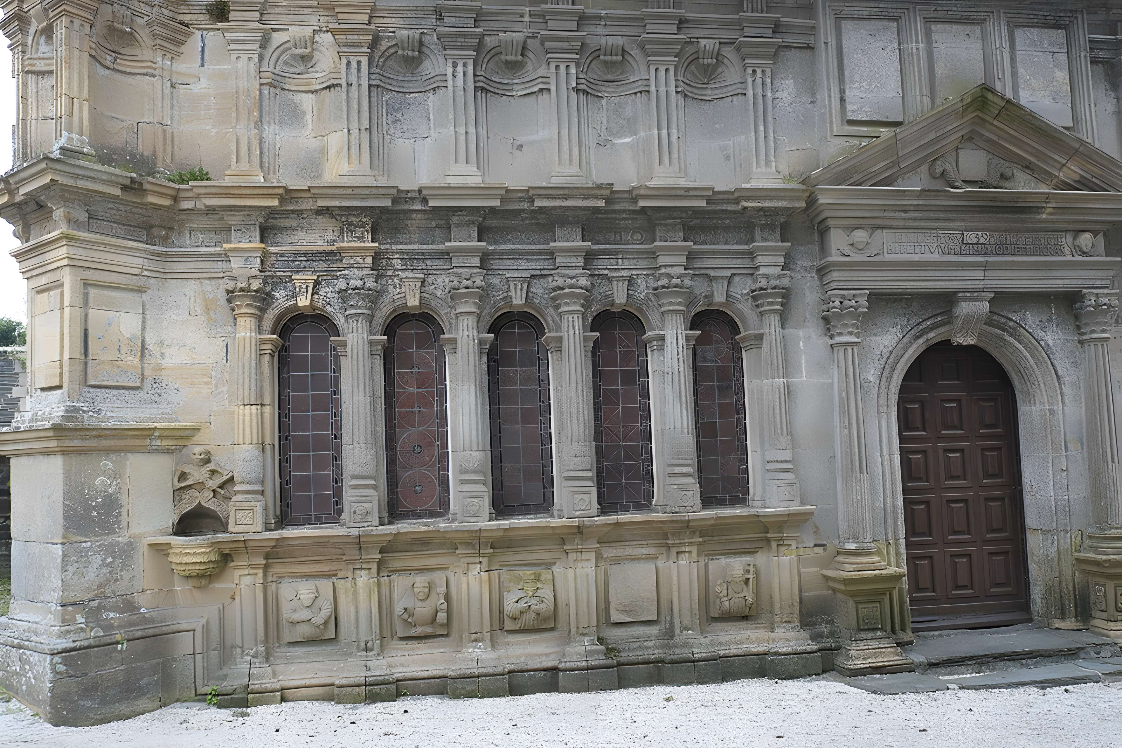 Église Saint-Yves de La Roche-Maurice