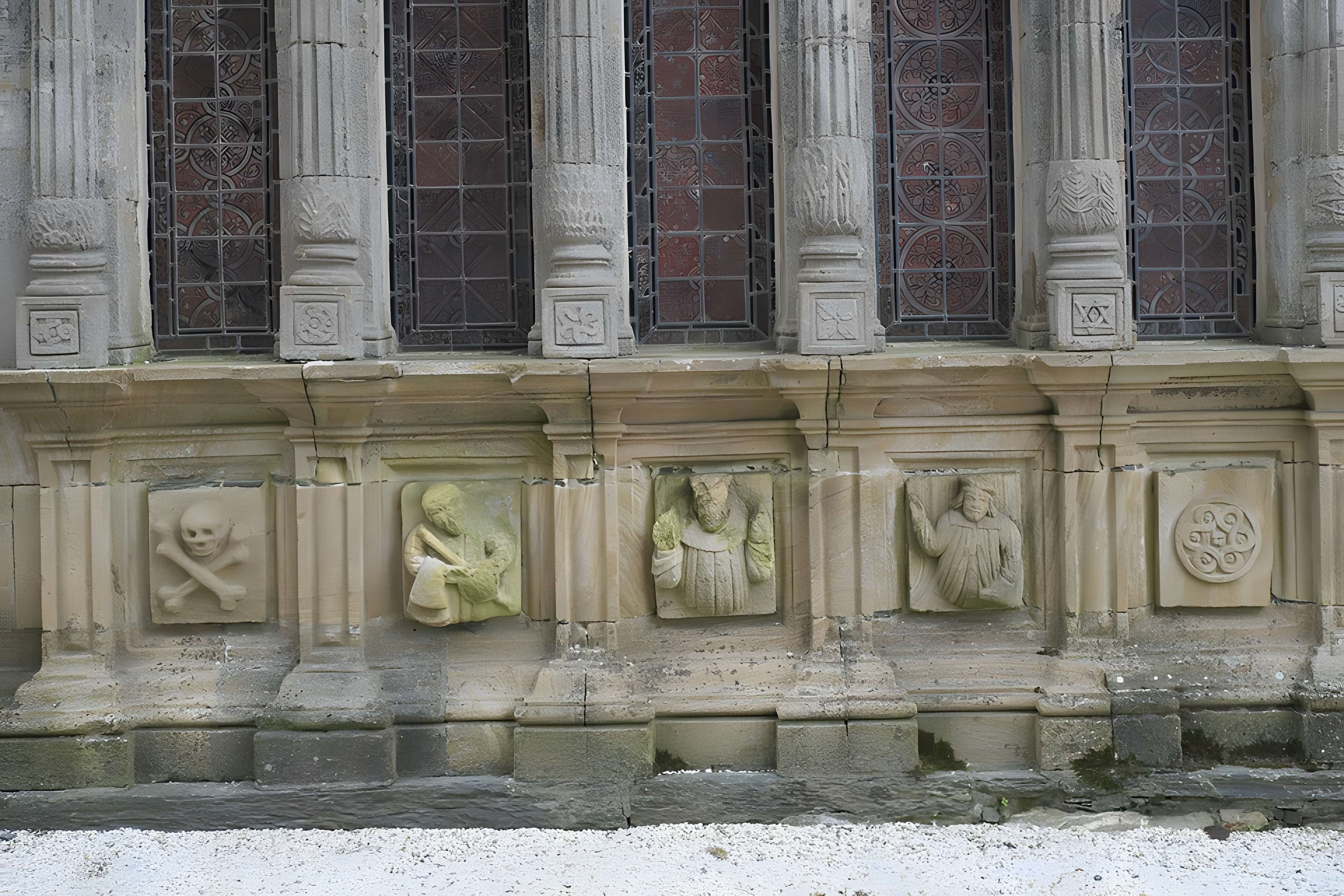 Église Saint-Yves de La Roche-Maurice