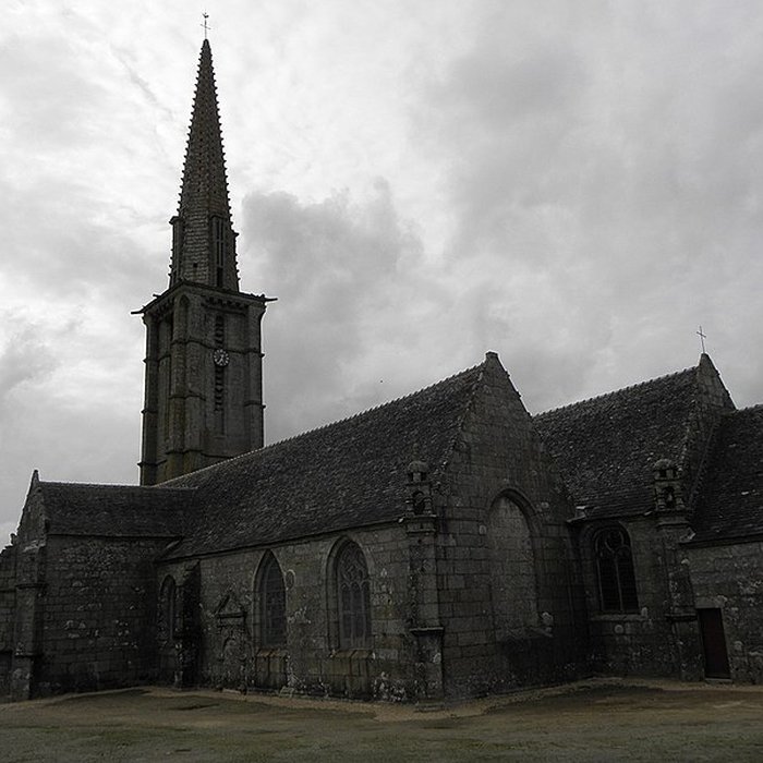 Photo de Église Saint-Yves de Plounéour-Ménez